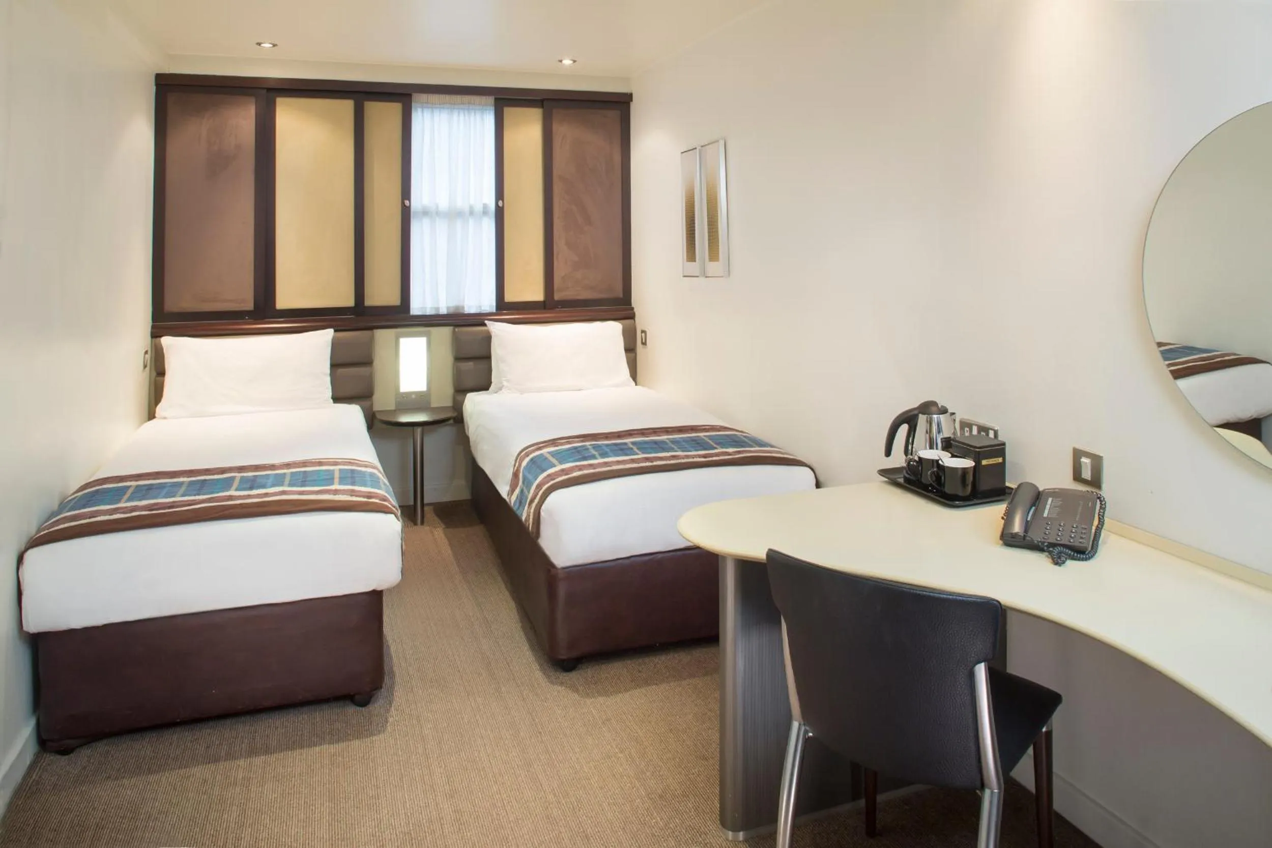 Bedroom in Corus Hyde Park Hotel