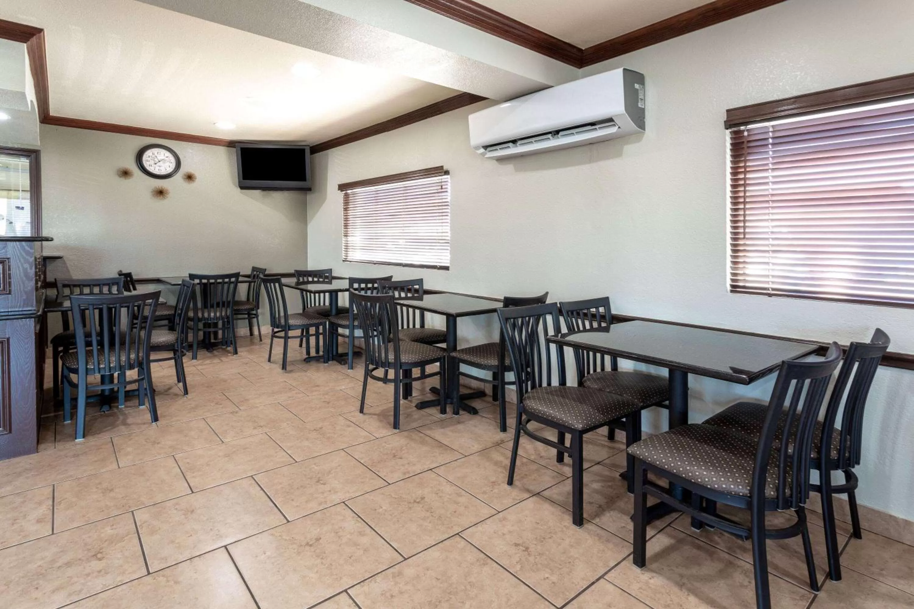Lobby or reception in Super 8 by Wyndham Amarillo Central TX