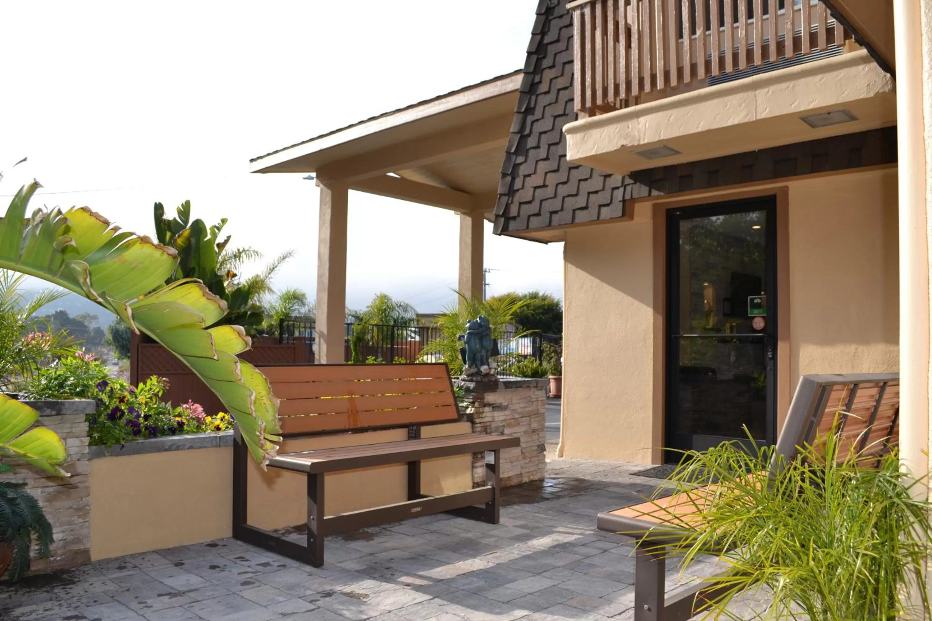 Facade/entrance in Stage Coach Lodge