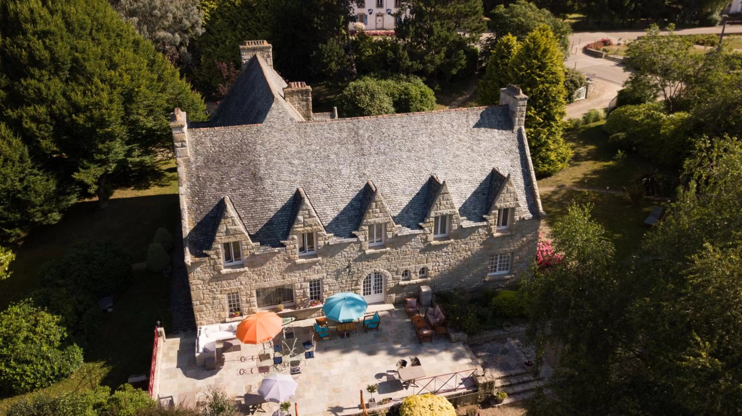 Property building, Bird's-eye View in KerBlondel