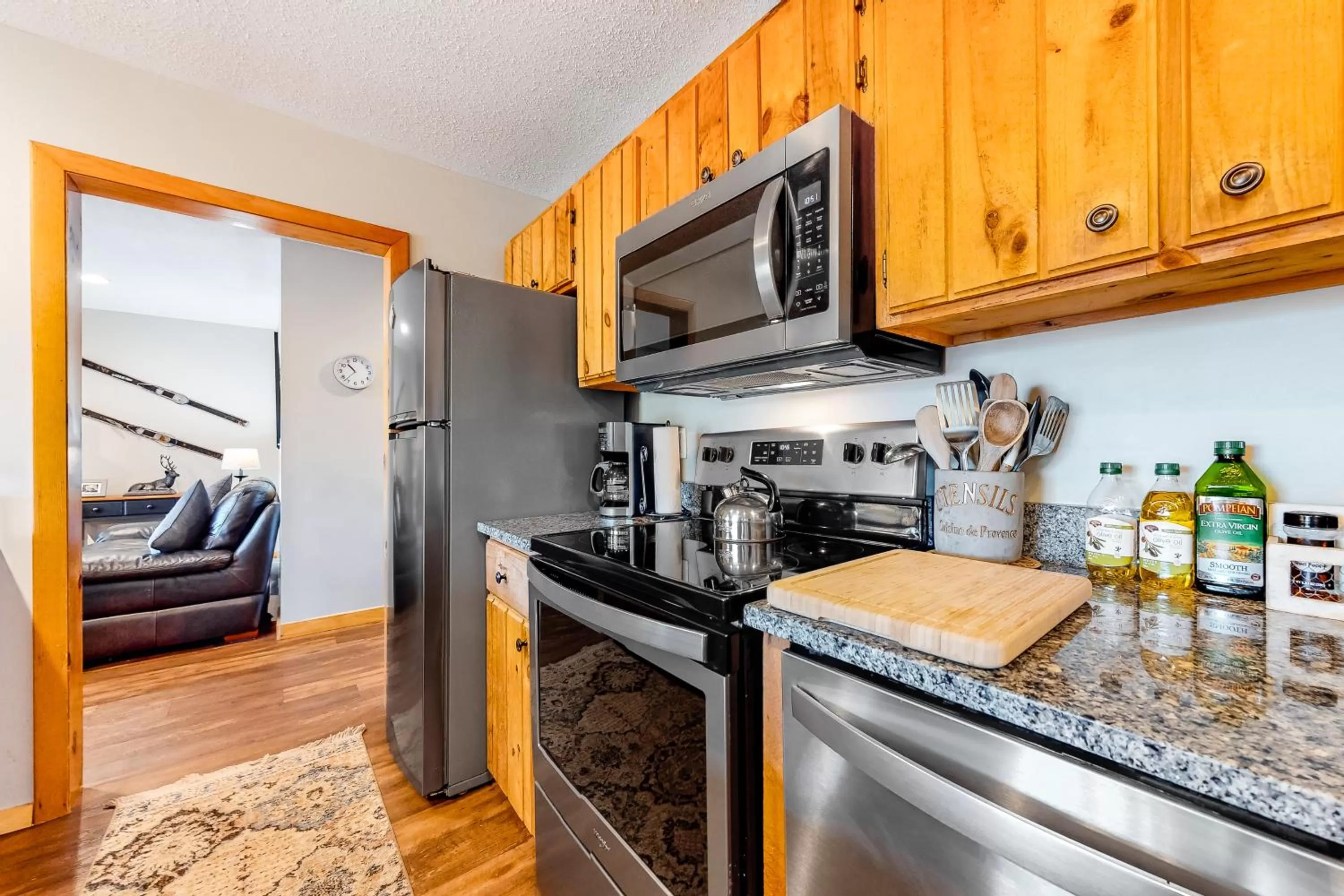 Kitchen/Kitchenette in Mountain View Home