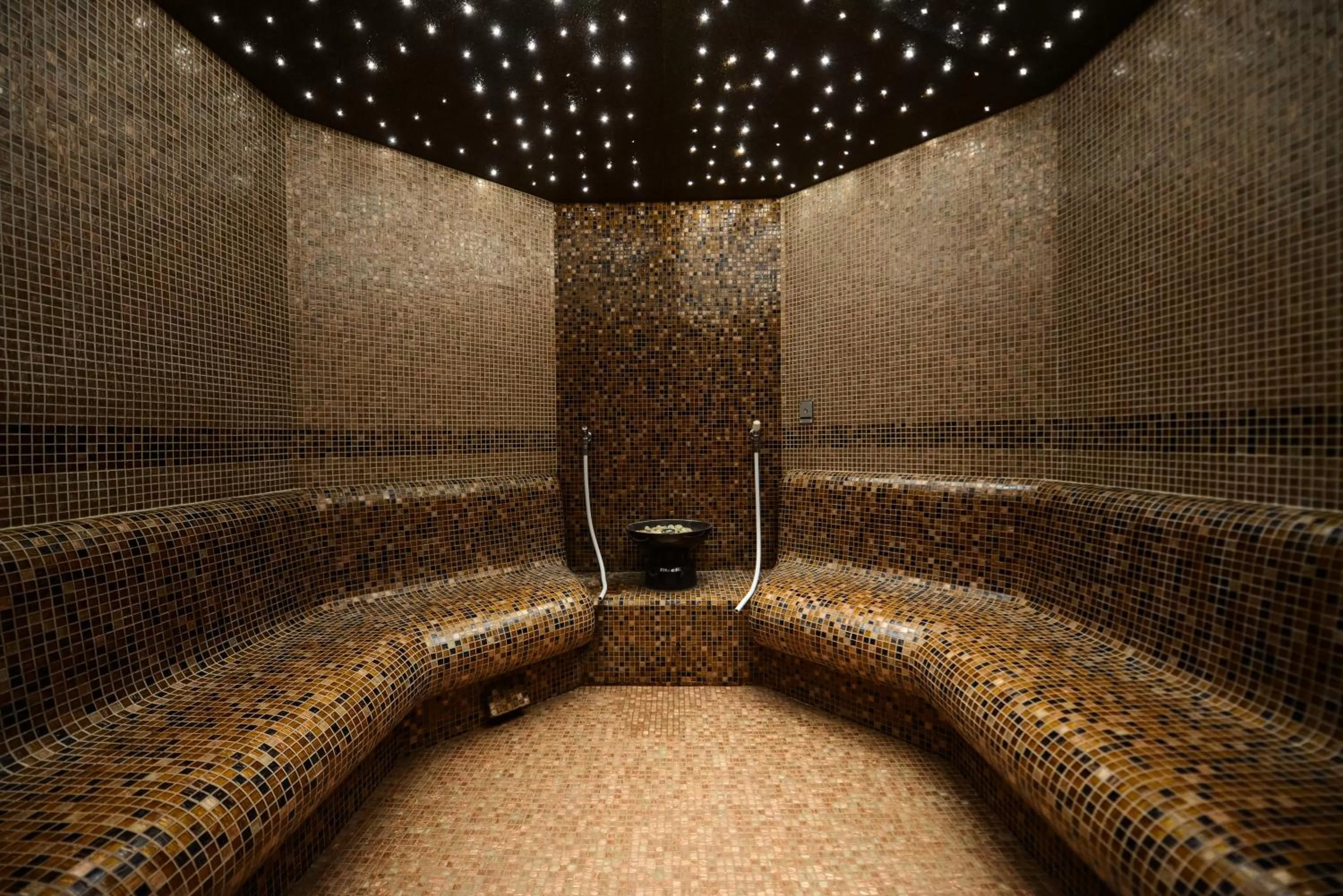 Steam room in Emerald Hotel