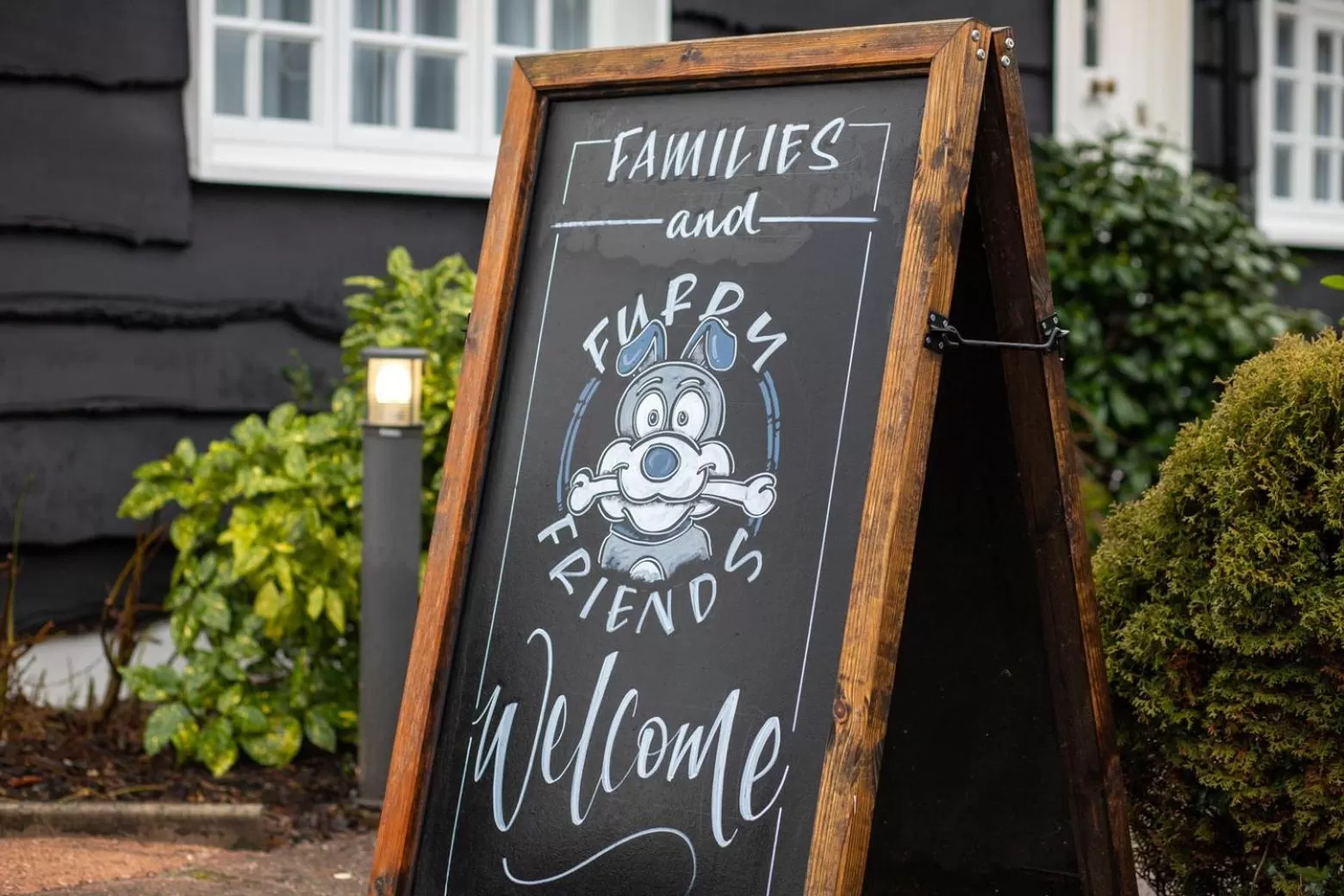 Pets in Fisherman's Cot, Tiverton by Marston's Inns