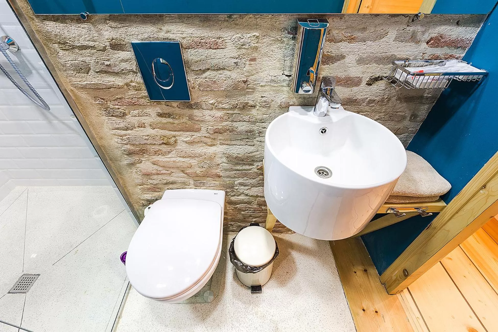 Toilet in Castle in Old Town