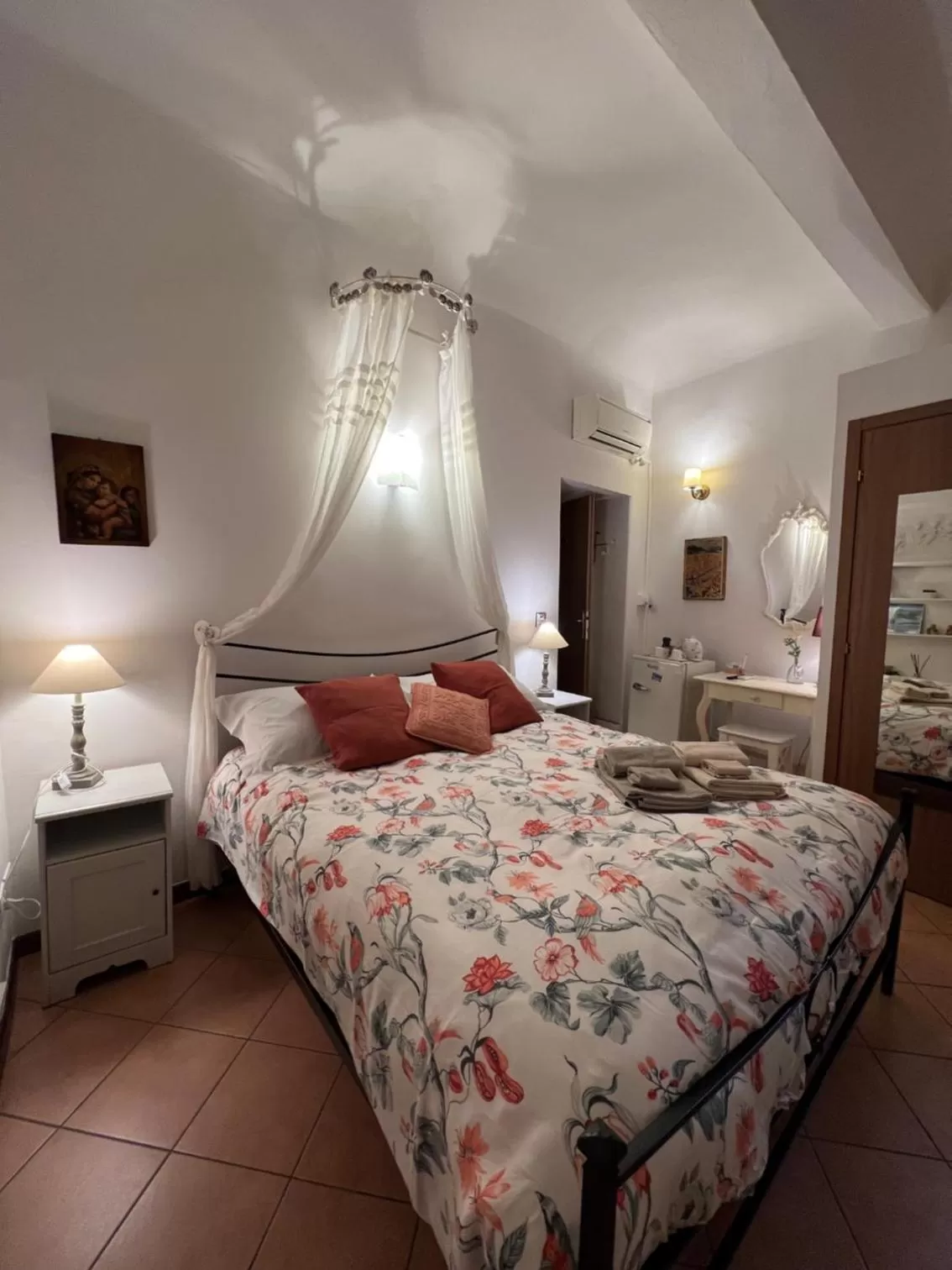 hair dresser, Bed in Home Milù Florence