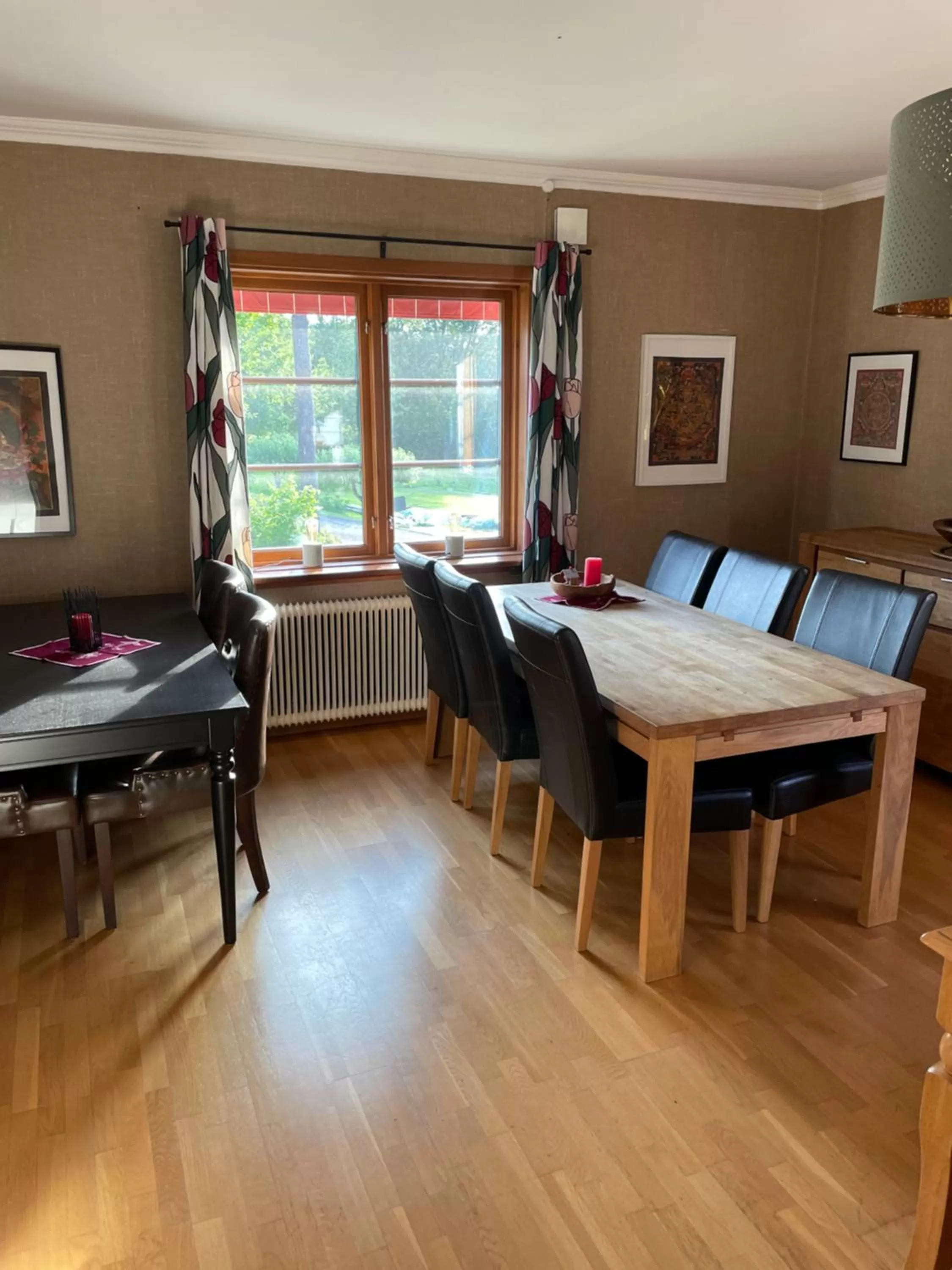 Restaurant/places to eat in Yaberg Affären