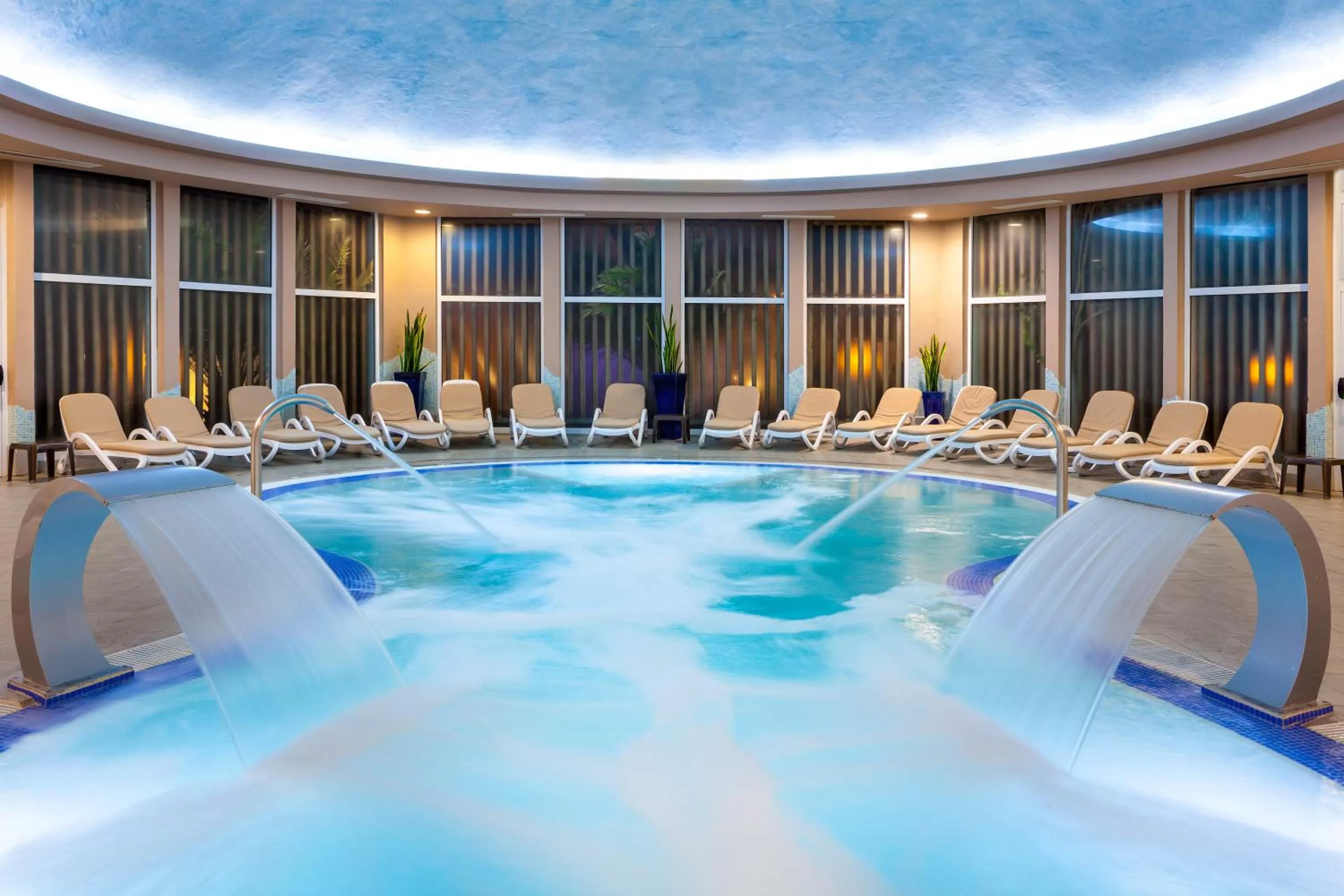 Hot Tub in Gran Castillo Tagoro Family & Fun Playa Blanca