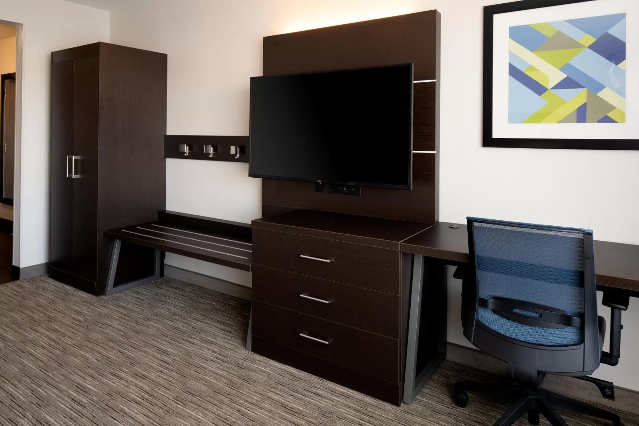 Photo of the whole room in Holiday Inn Express & Suites - Bullhead City by IHG