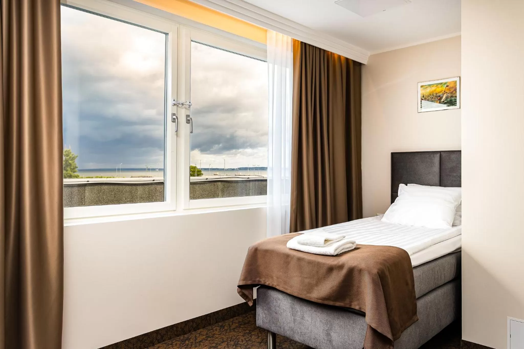 Sea view, Bed in Adoryal Hotell