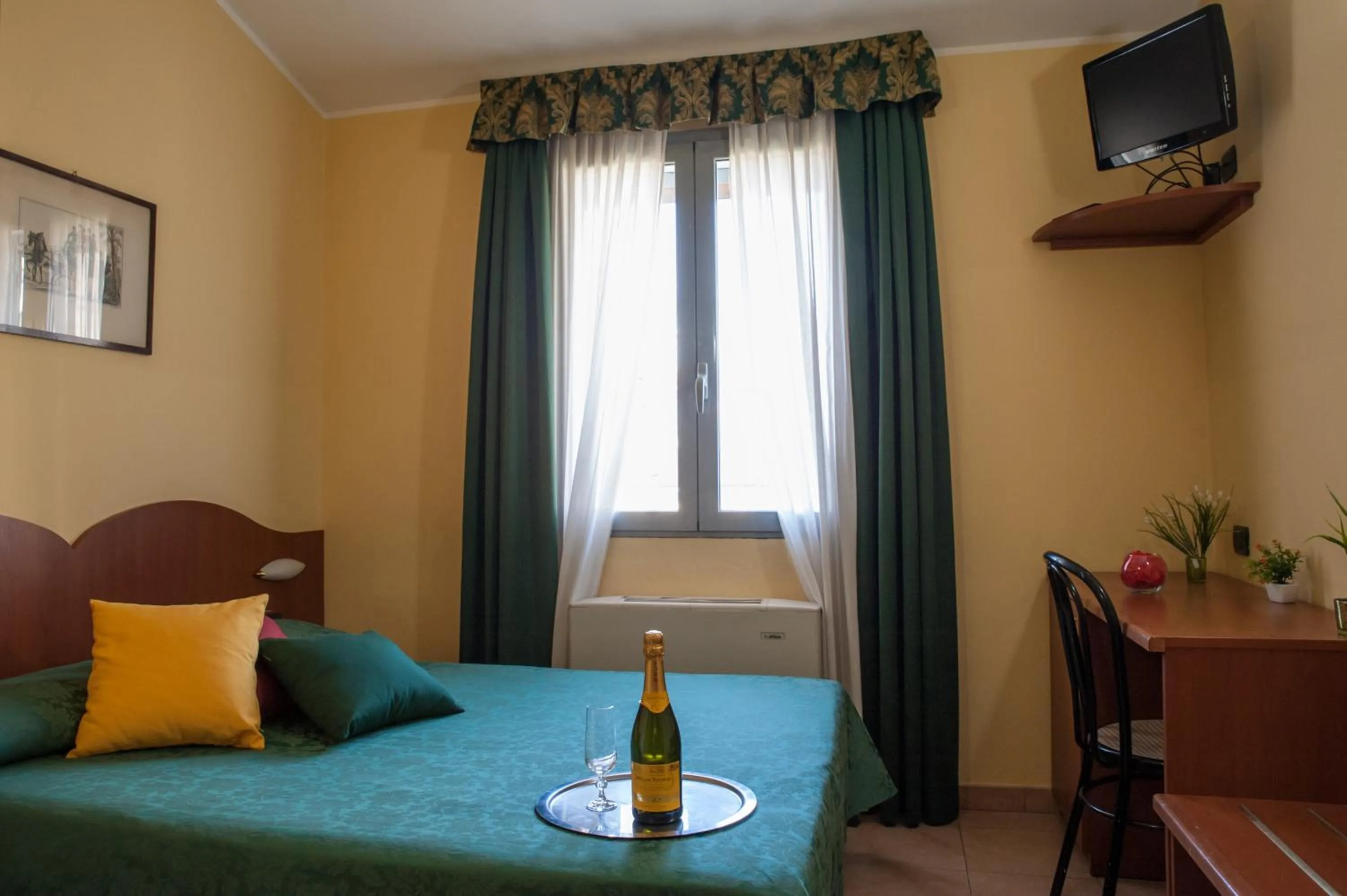 Double Room in The Best Hotel