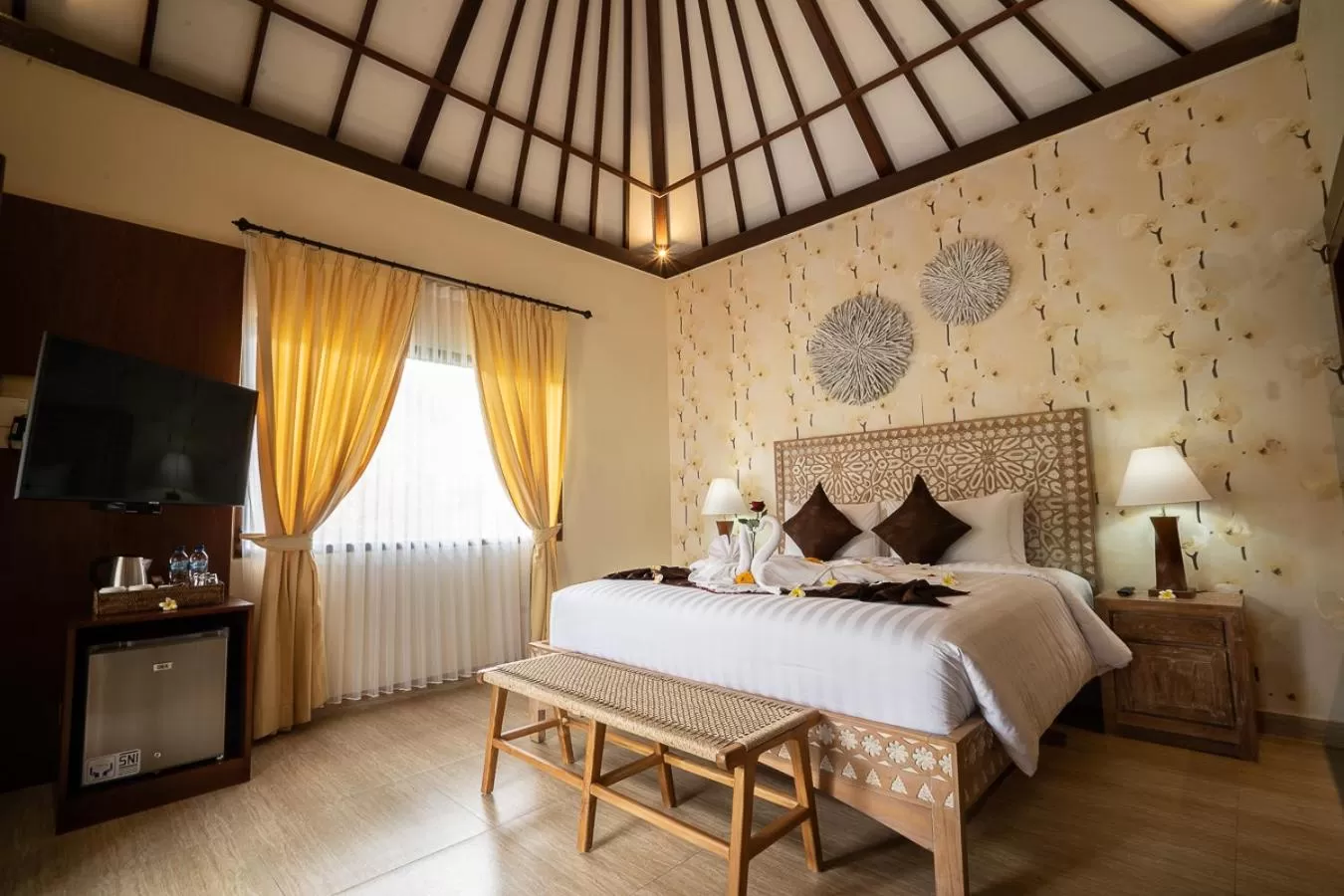 Bedroom, Bed in New Sunari Lovina Beach Resort