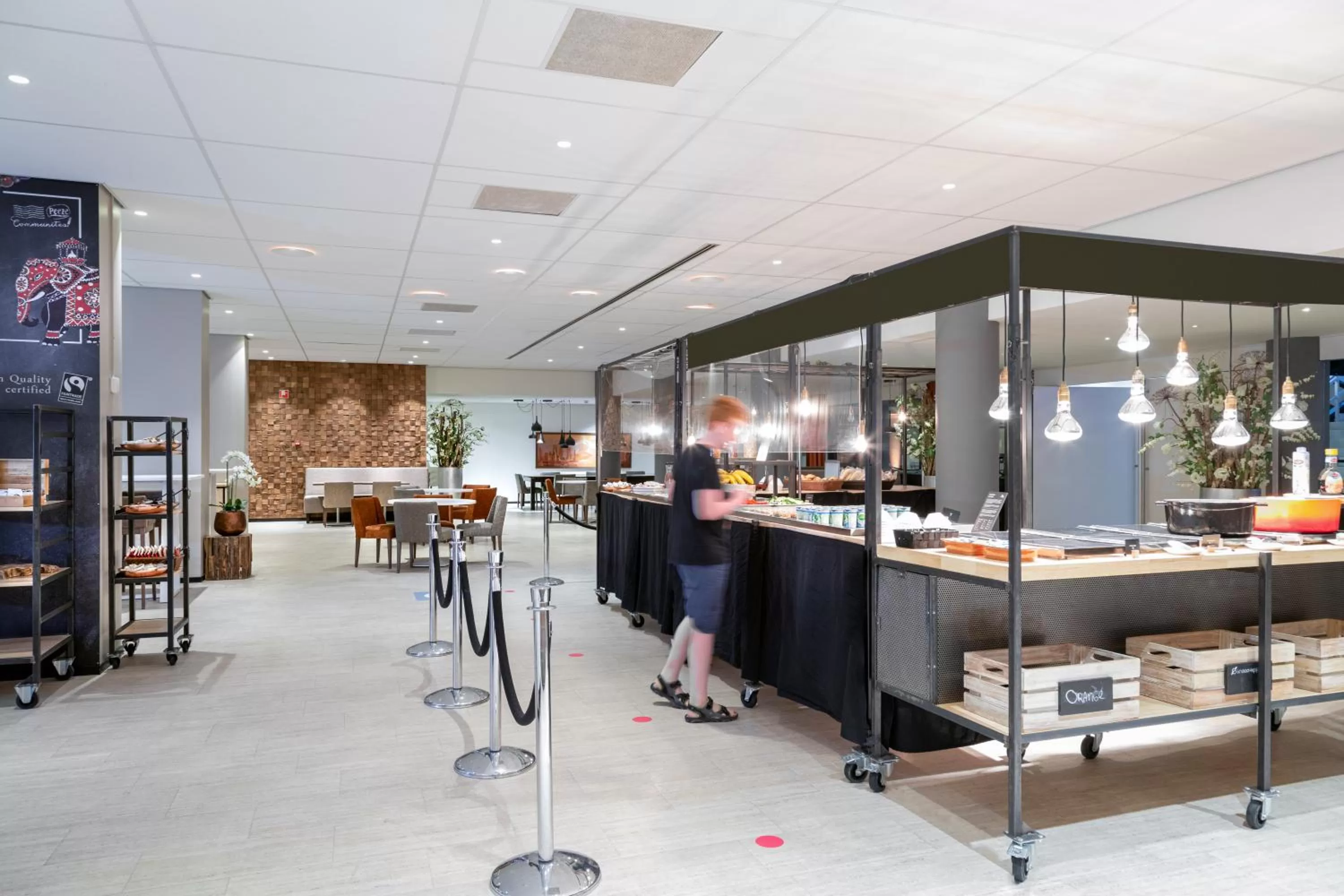 Restaurant/places to eat in Novotel Den Haag World Forum