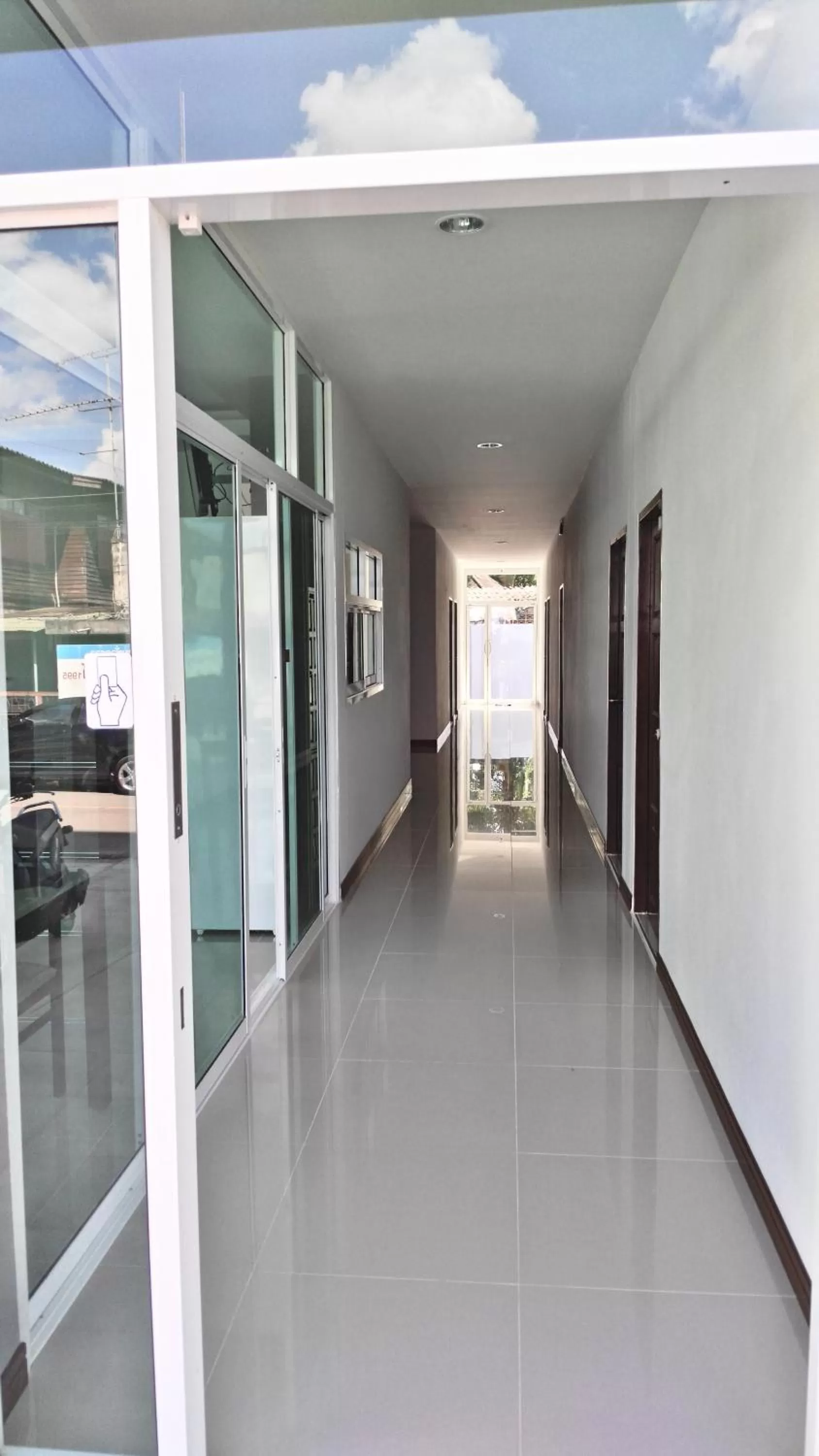 Decorative detail in Baan Samrarn