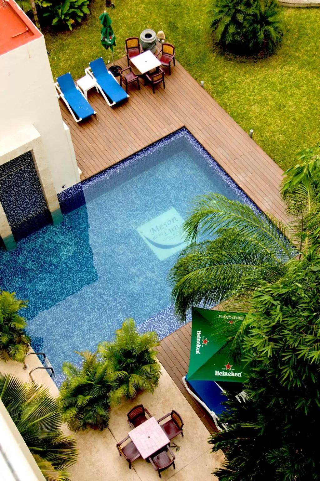Swimming pool in Mesón de la Luna Hotel & Spa