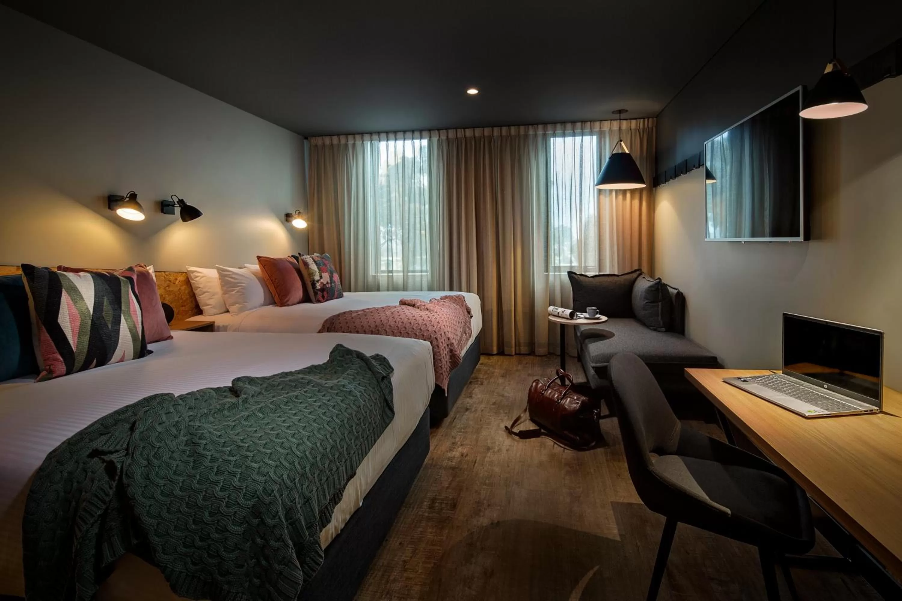 Business facilities, Bed in Marion Hotel