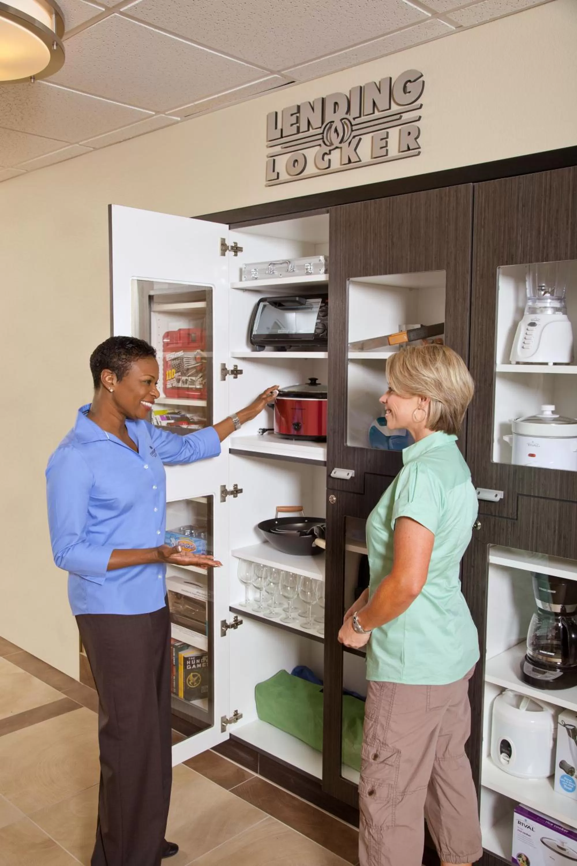 Lobby or reception in Candlewood Suites Santa Maria by IHG