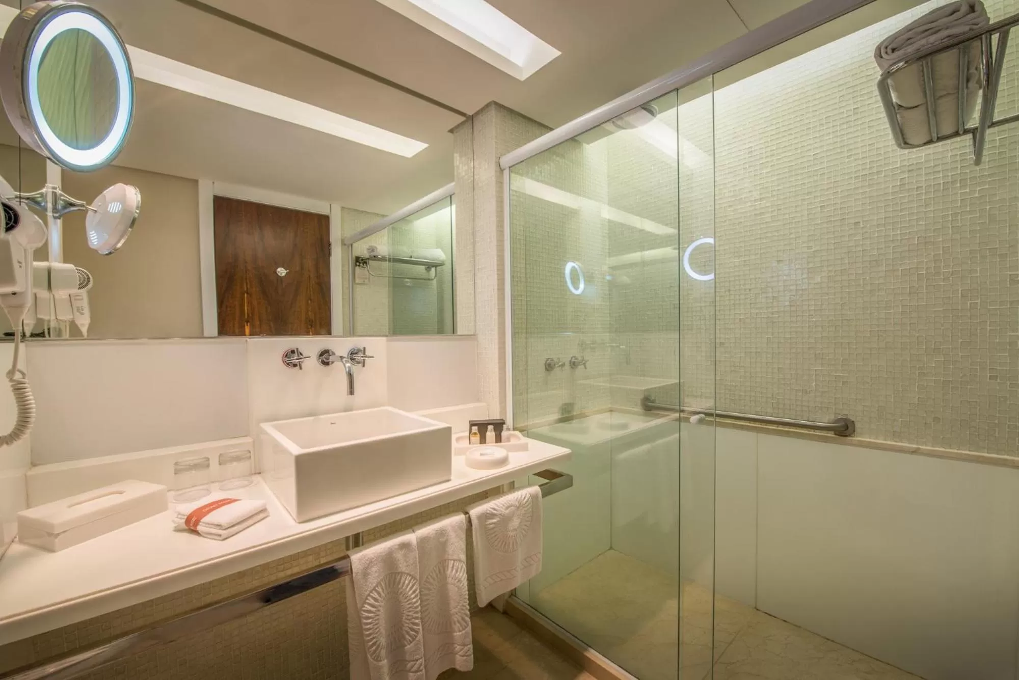 Bathroom in Hotel Gran Marquise