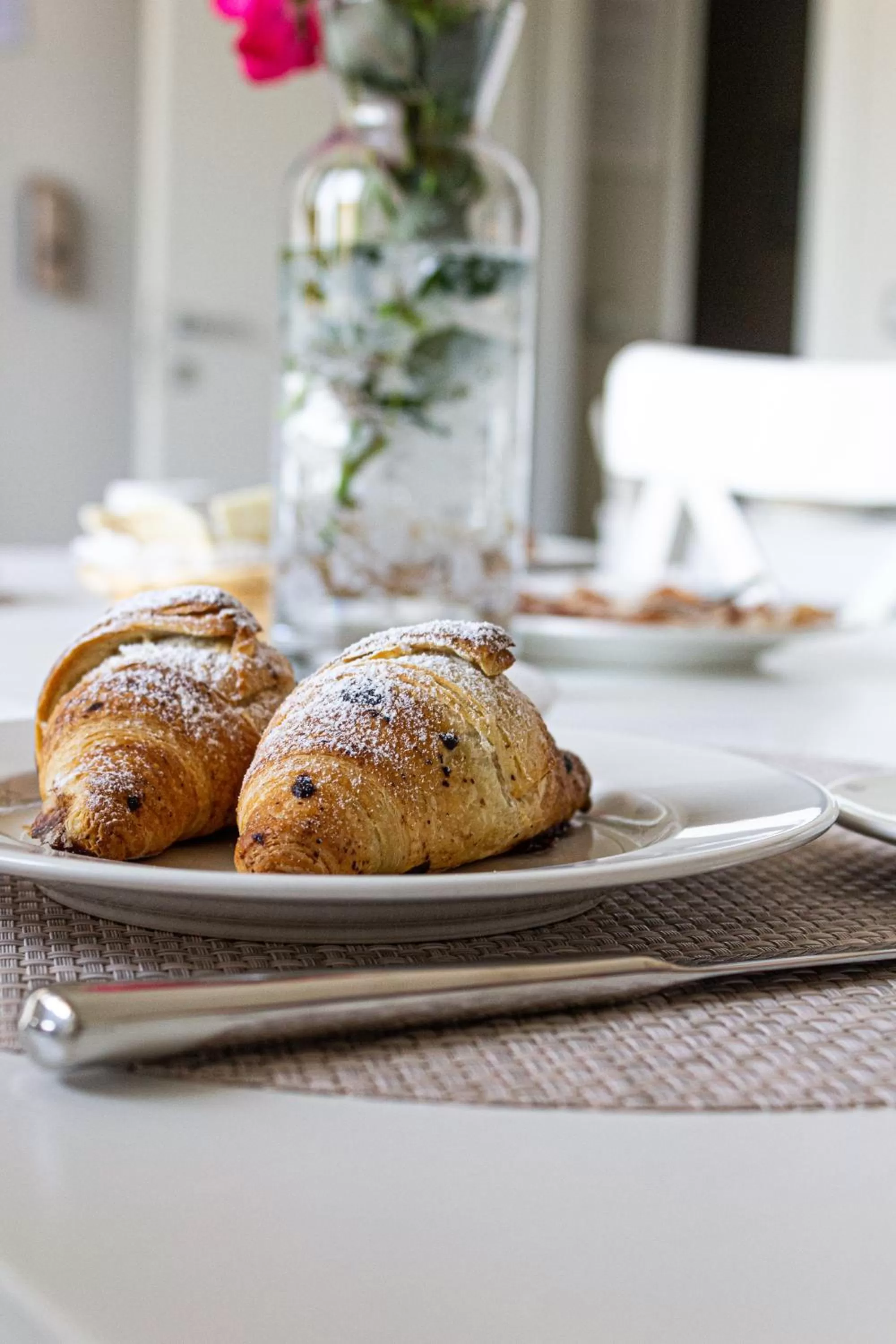 Breakfast in LA DAMA ROOM&BREAKFAST