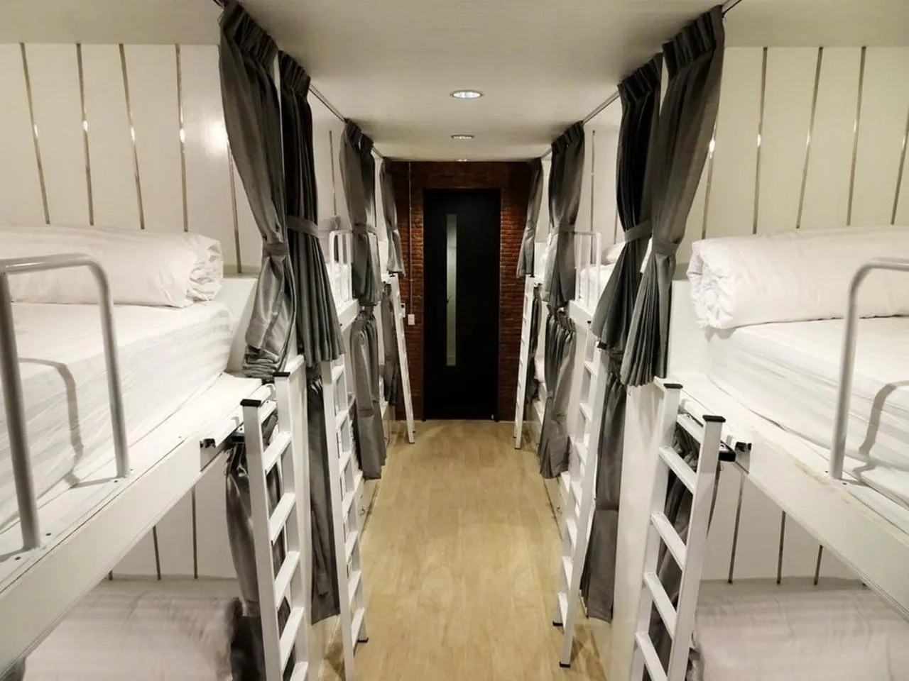 Property building, Bed in What's Up Chiang Mai