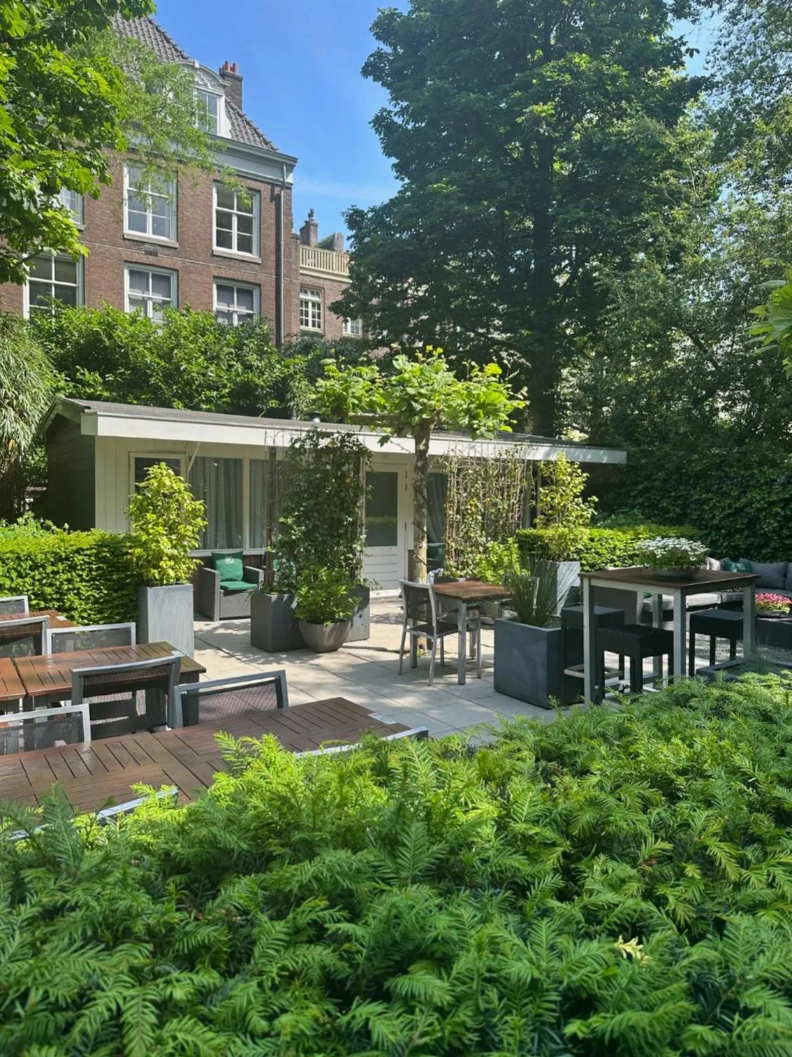 Property building in Prinsengracht Hotel