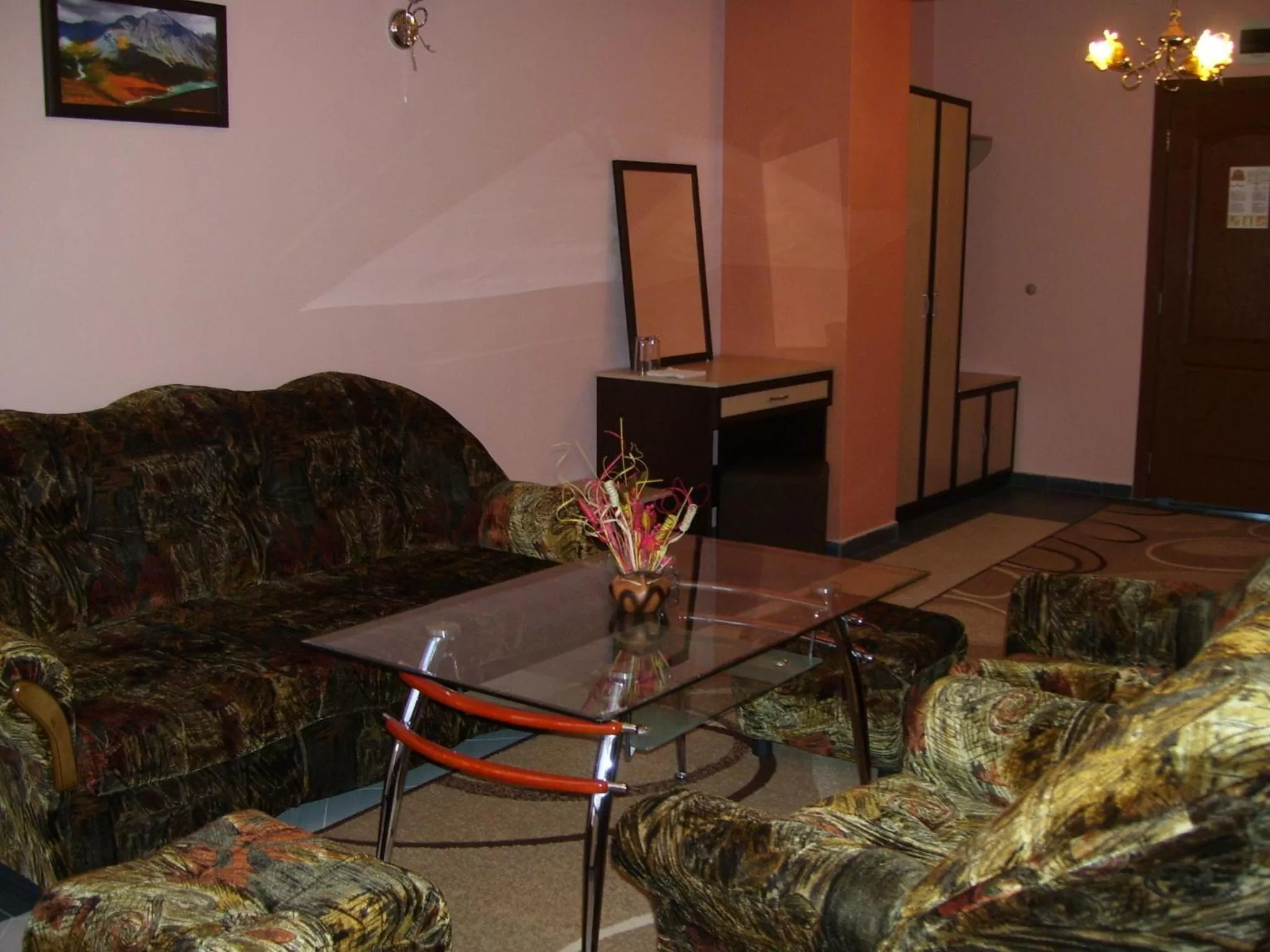 Living room in Kestenite Family Hotel