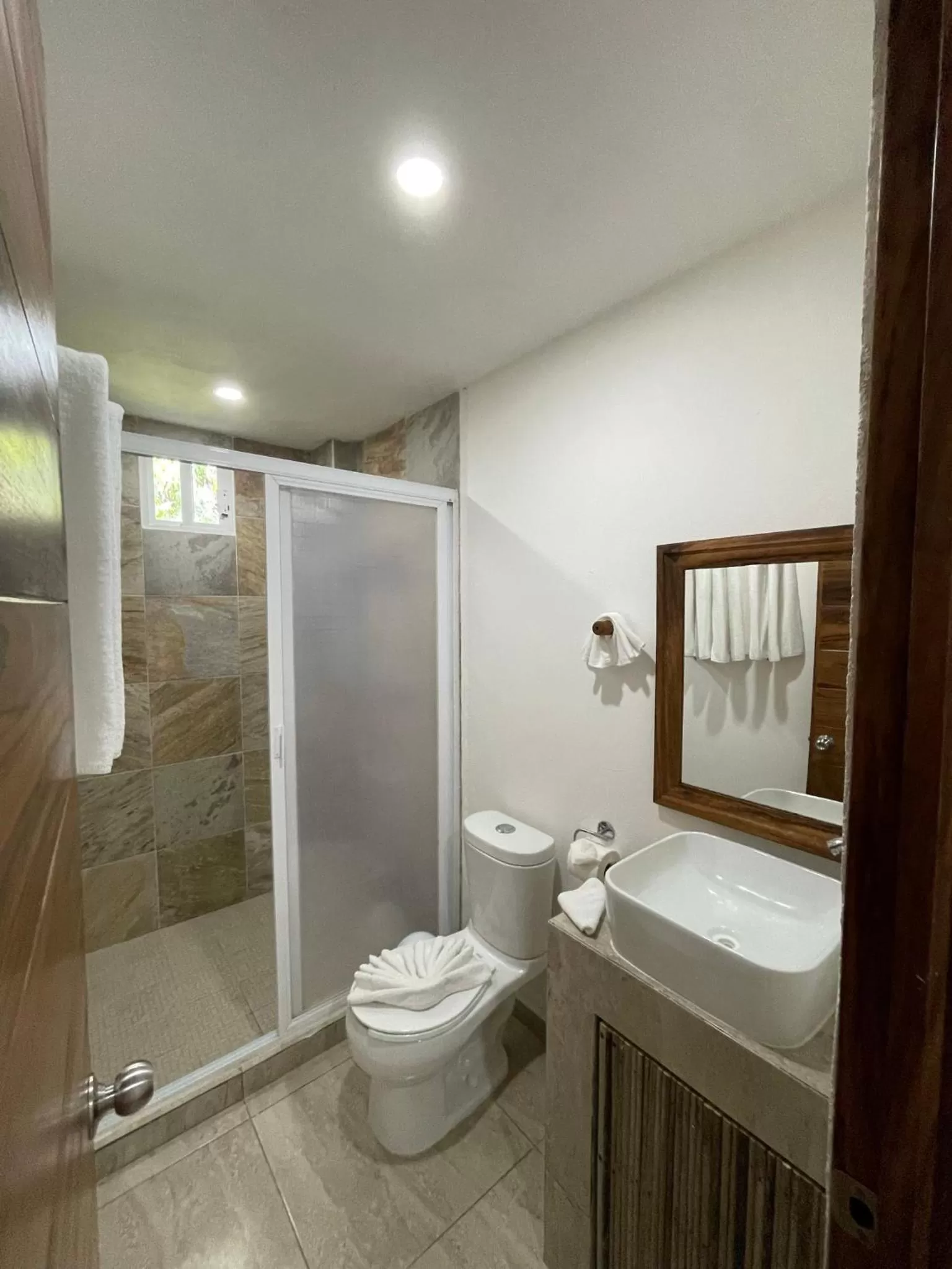 Bathroom in Solez Zihuatanejo