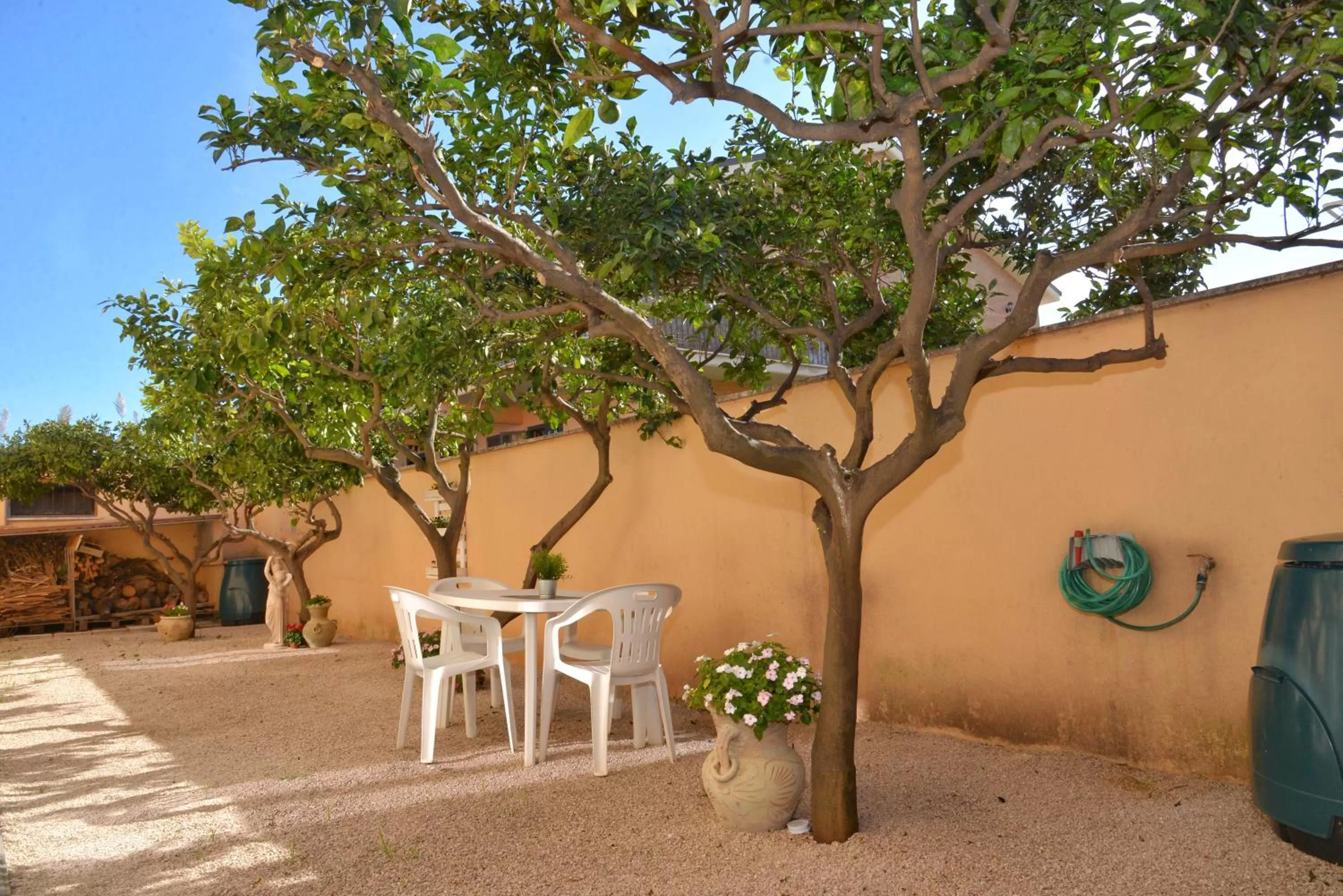 Property building in B&B MONDAY