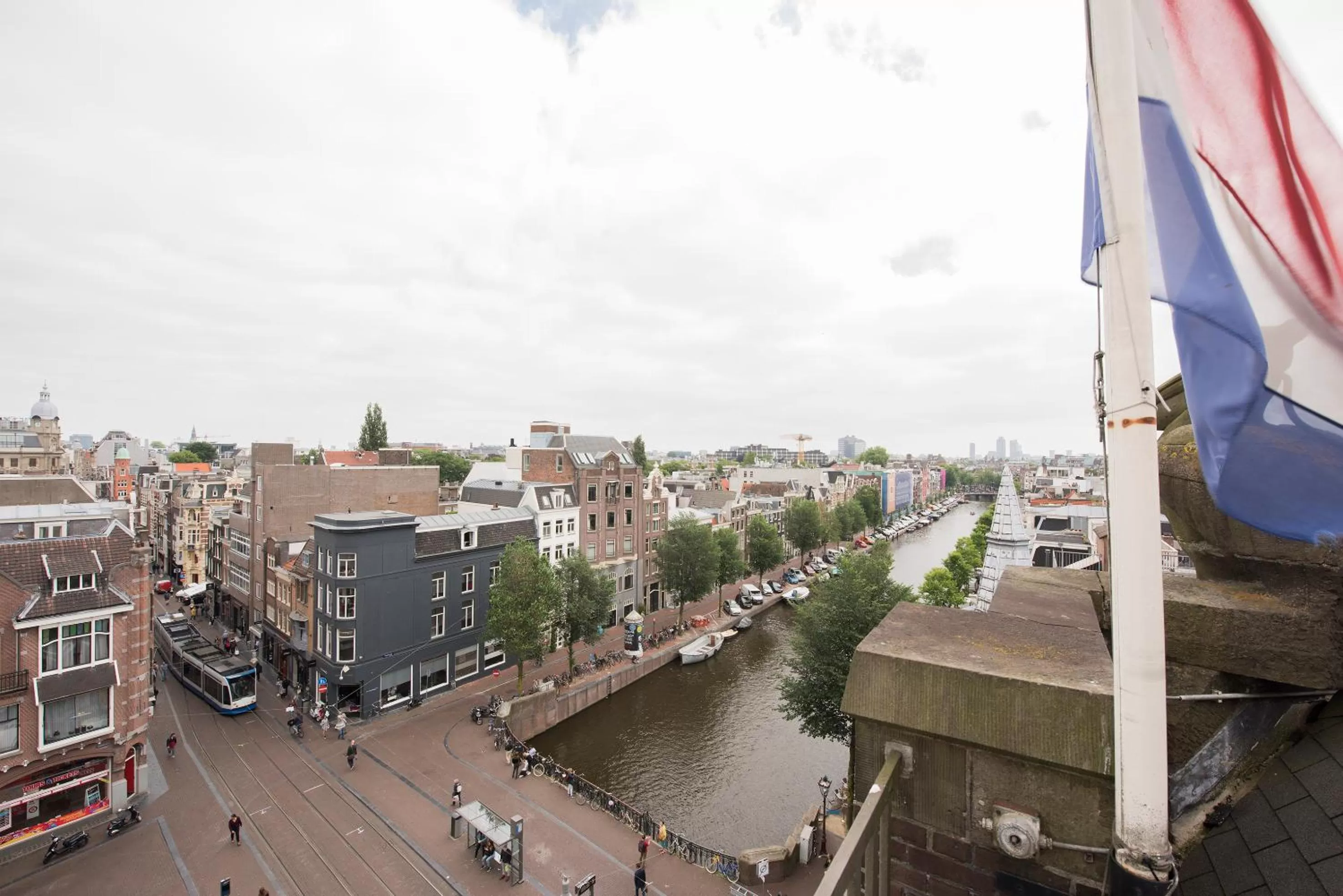 Junior Suite Canal View in Dikker & Thijs Hotel