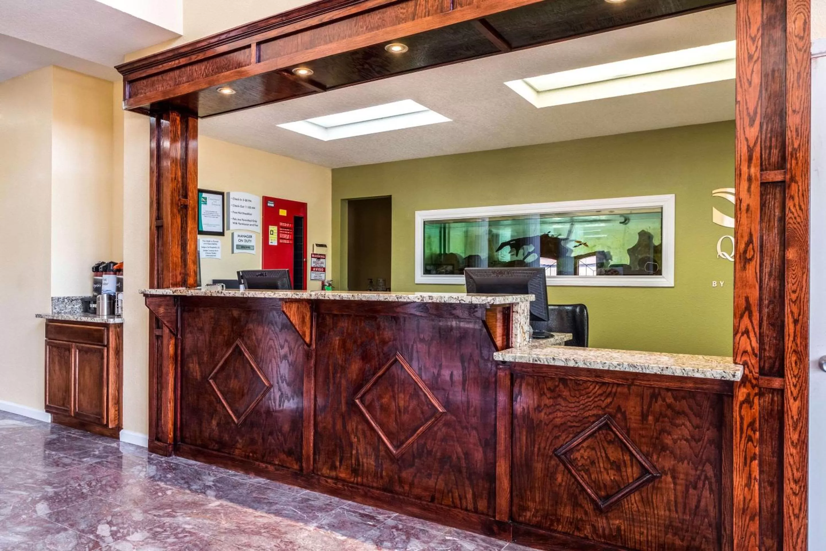 Lobby or reception in Quality Inn University near Downtown