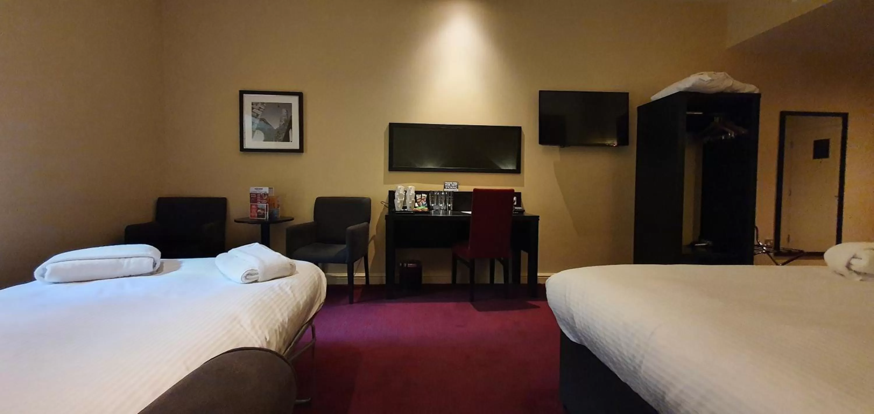 Bedroom, Bed in The John Francis Basset Wetherspoon