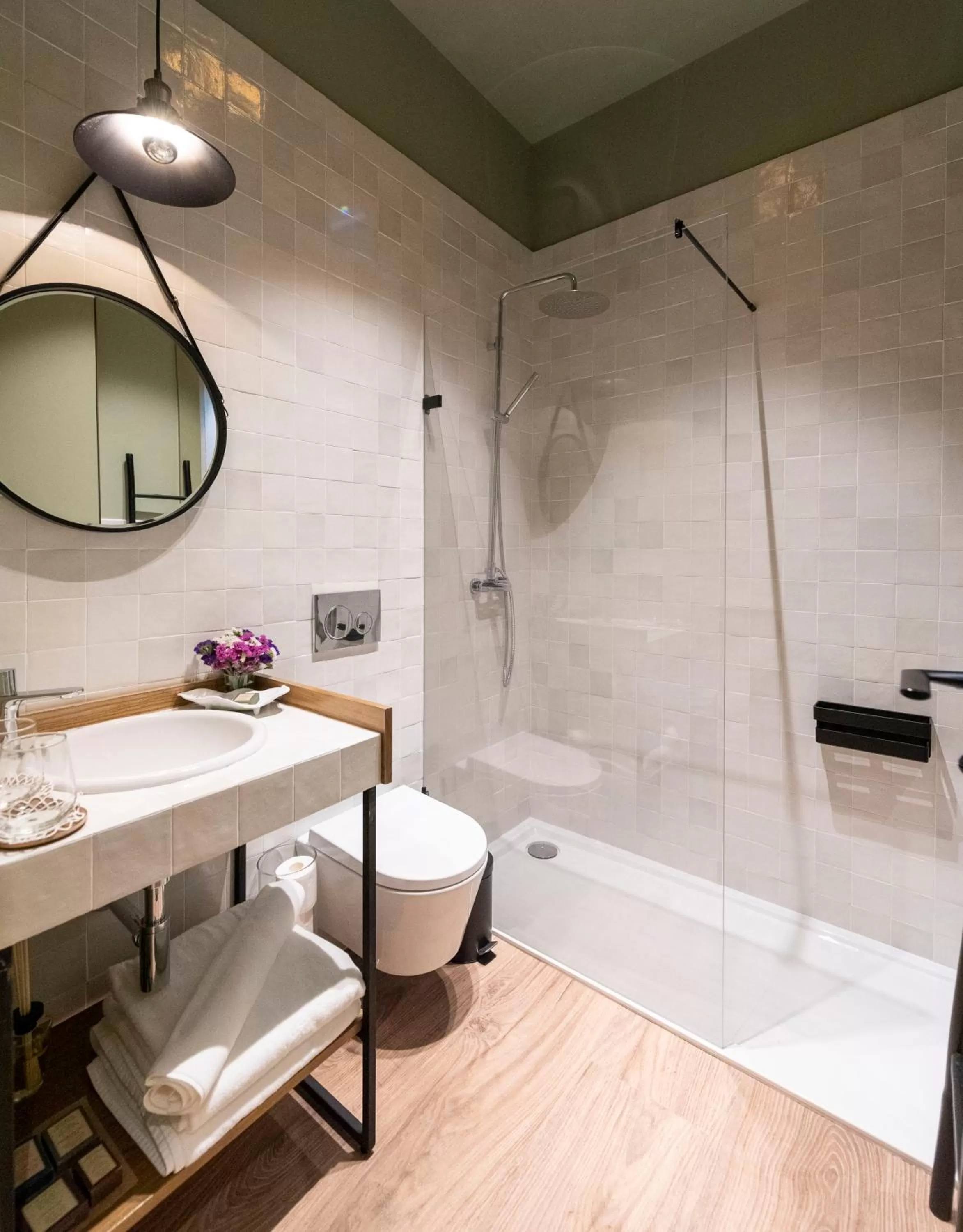 Toilet in The Grove Houses