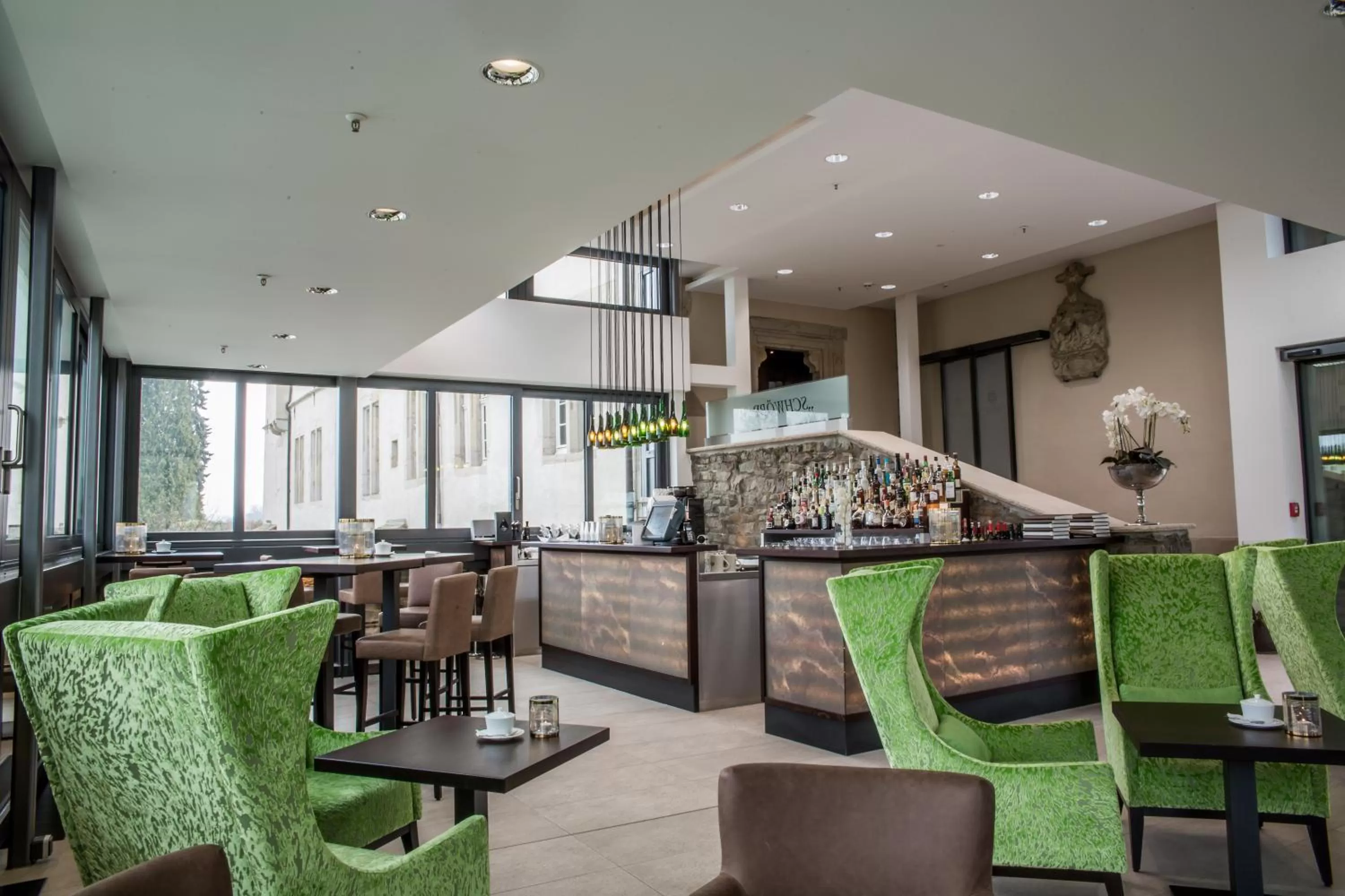 Lounge or bar in Schlosshotel Münchhausen
