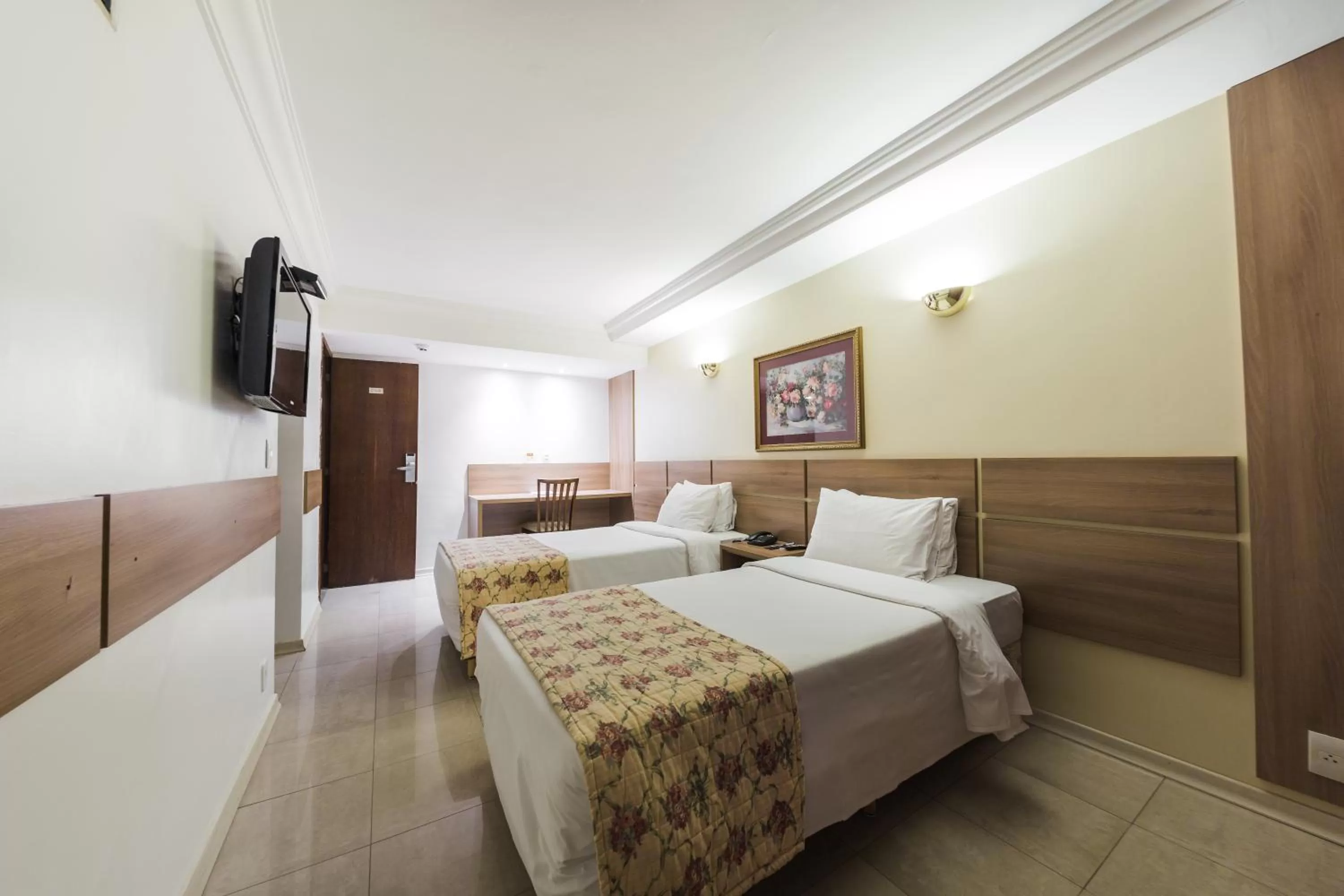 Bed in Phenícia Bittar Hotel