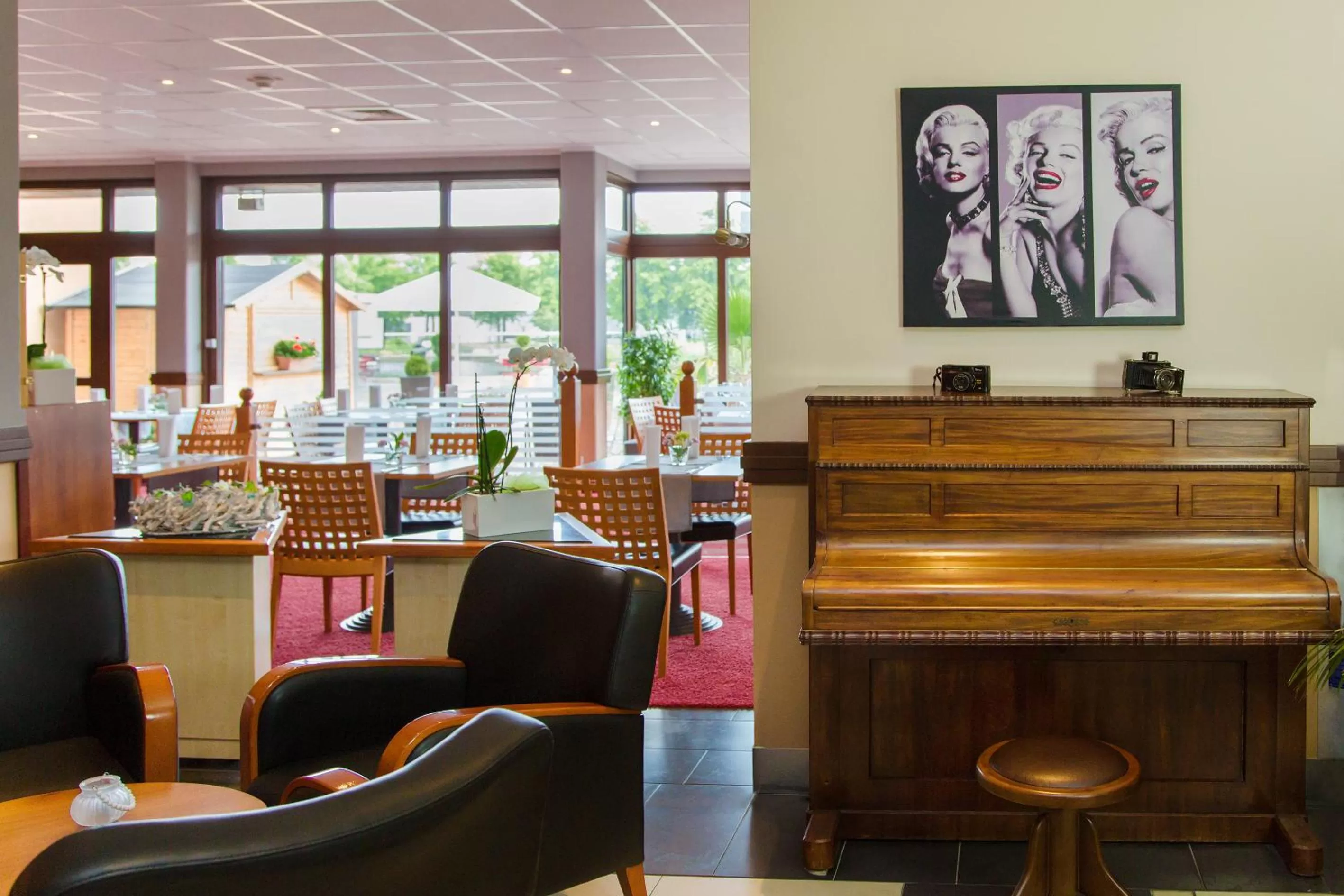 Lounge or bar in Montana Parkhotel Marl