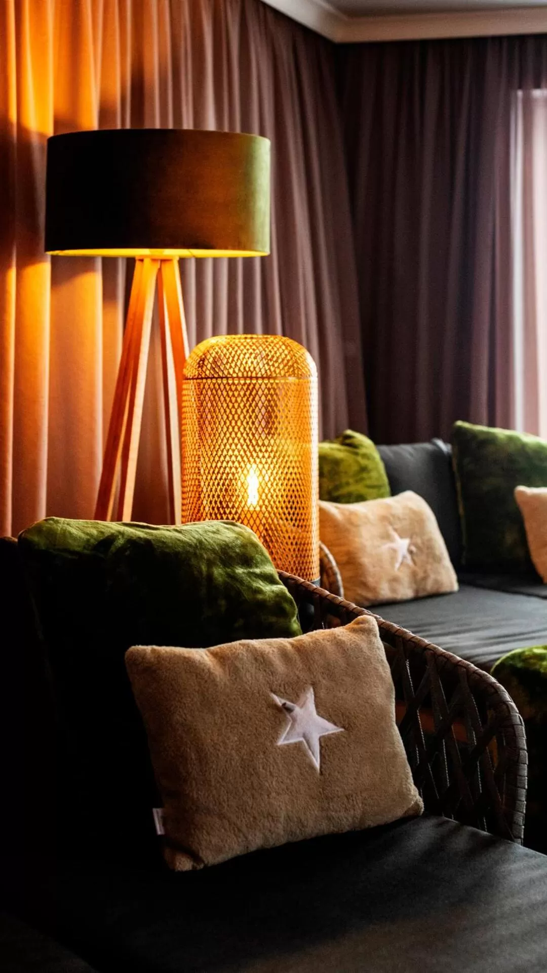 Swimming pool, Bed in Parkhotel Bilm im Glück am Stadtrand Hannovers