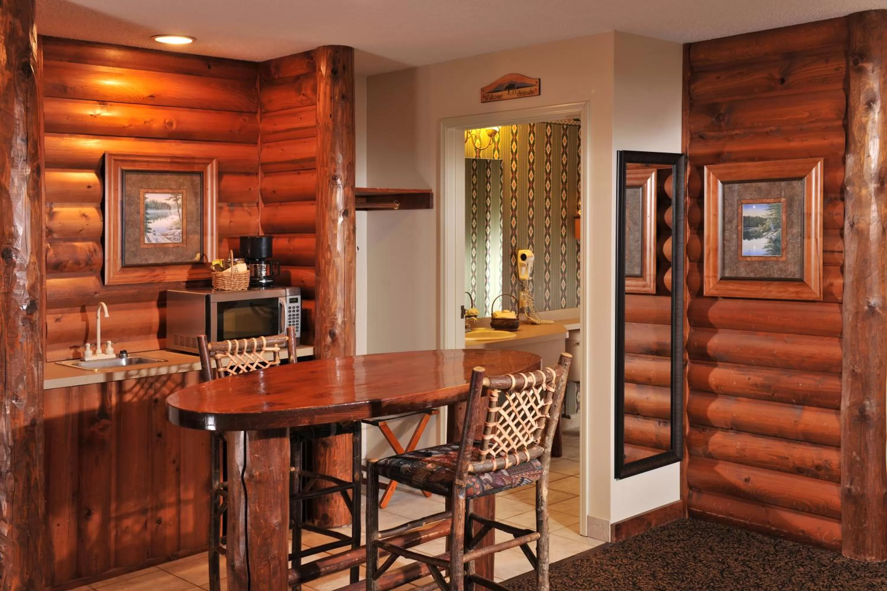 Coffee/tea facilities in Cedar Creek Hotel Wausau - Rothschild