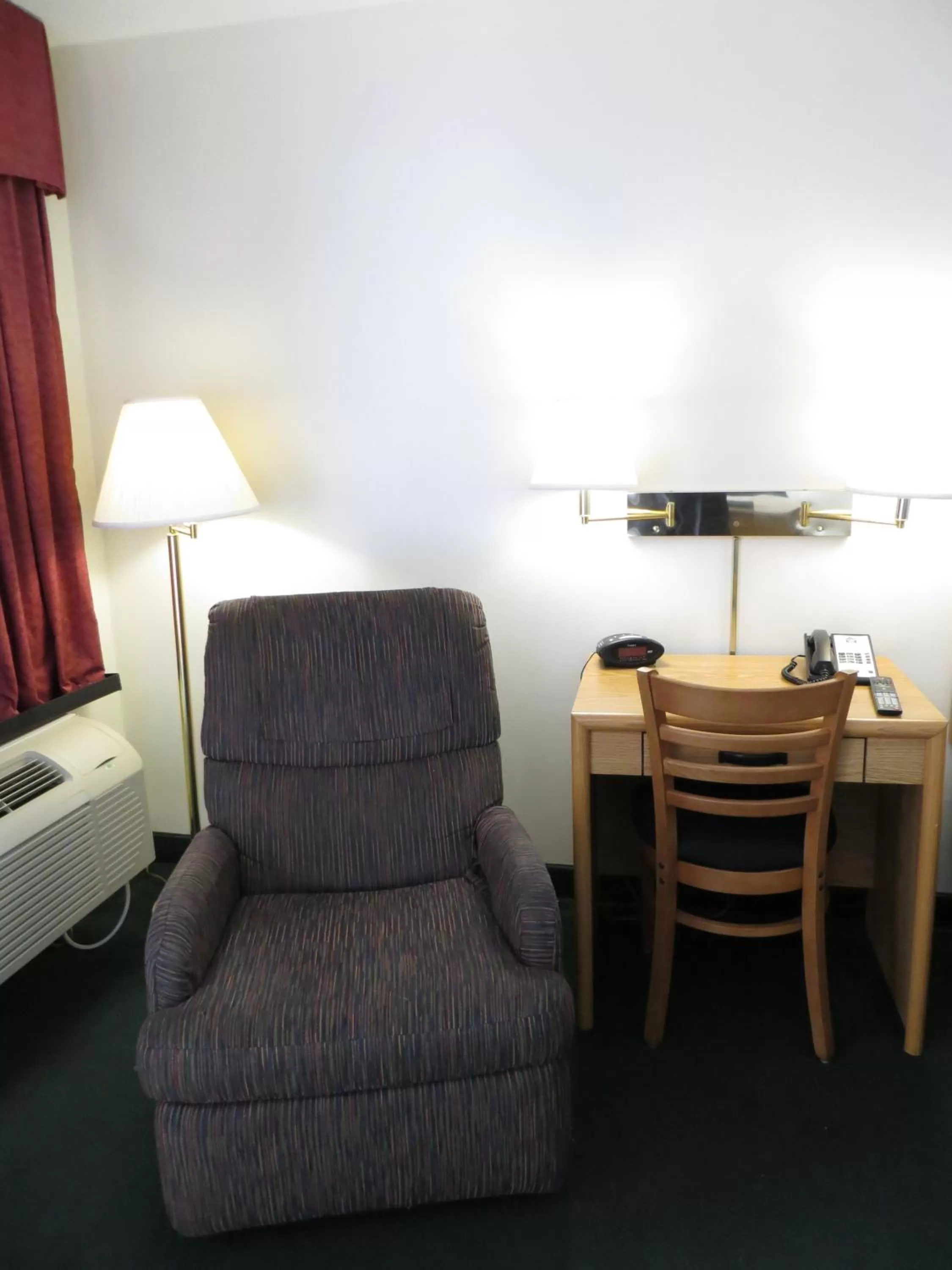 Seating area in Baymont by Wyndham Wellington