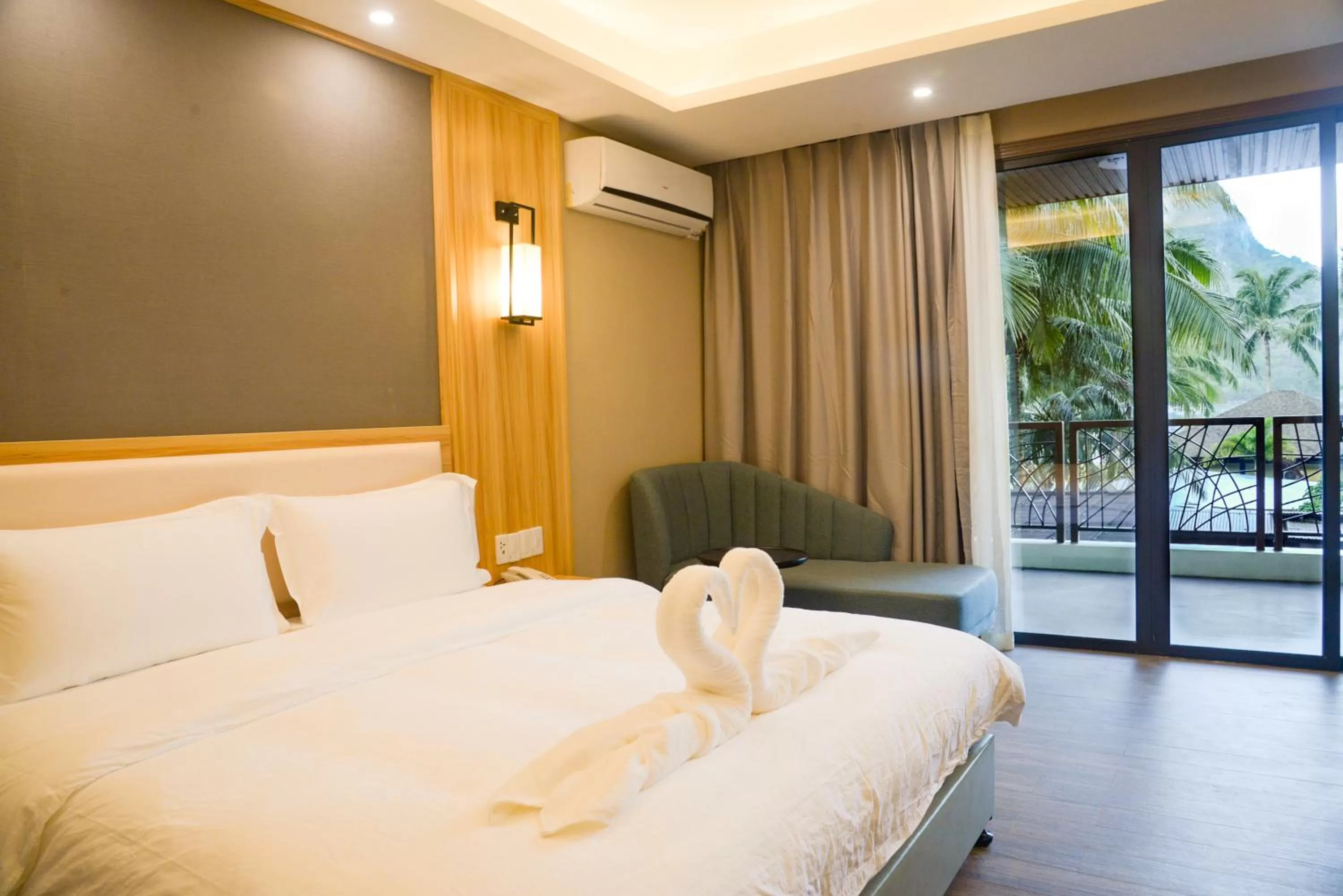 Bed in El Nido Garden Resort