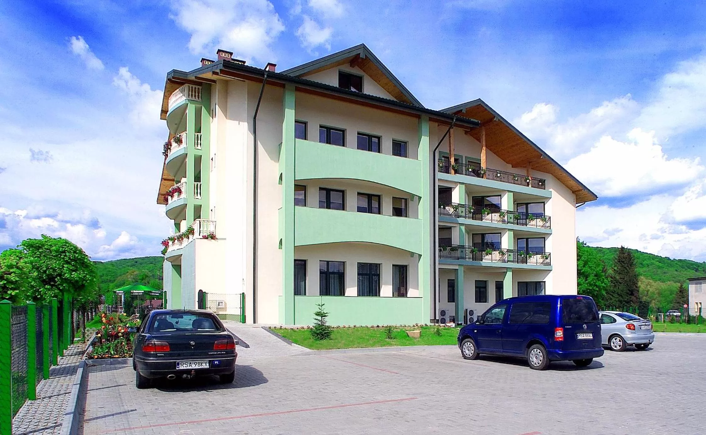 Property building in Hotel i Restauracja Bona