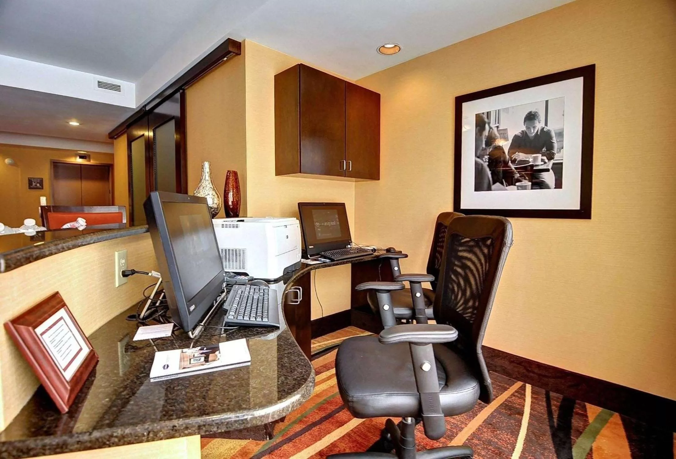 Business facilities in Hampton Inn Eden