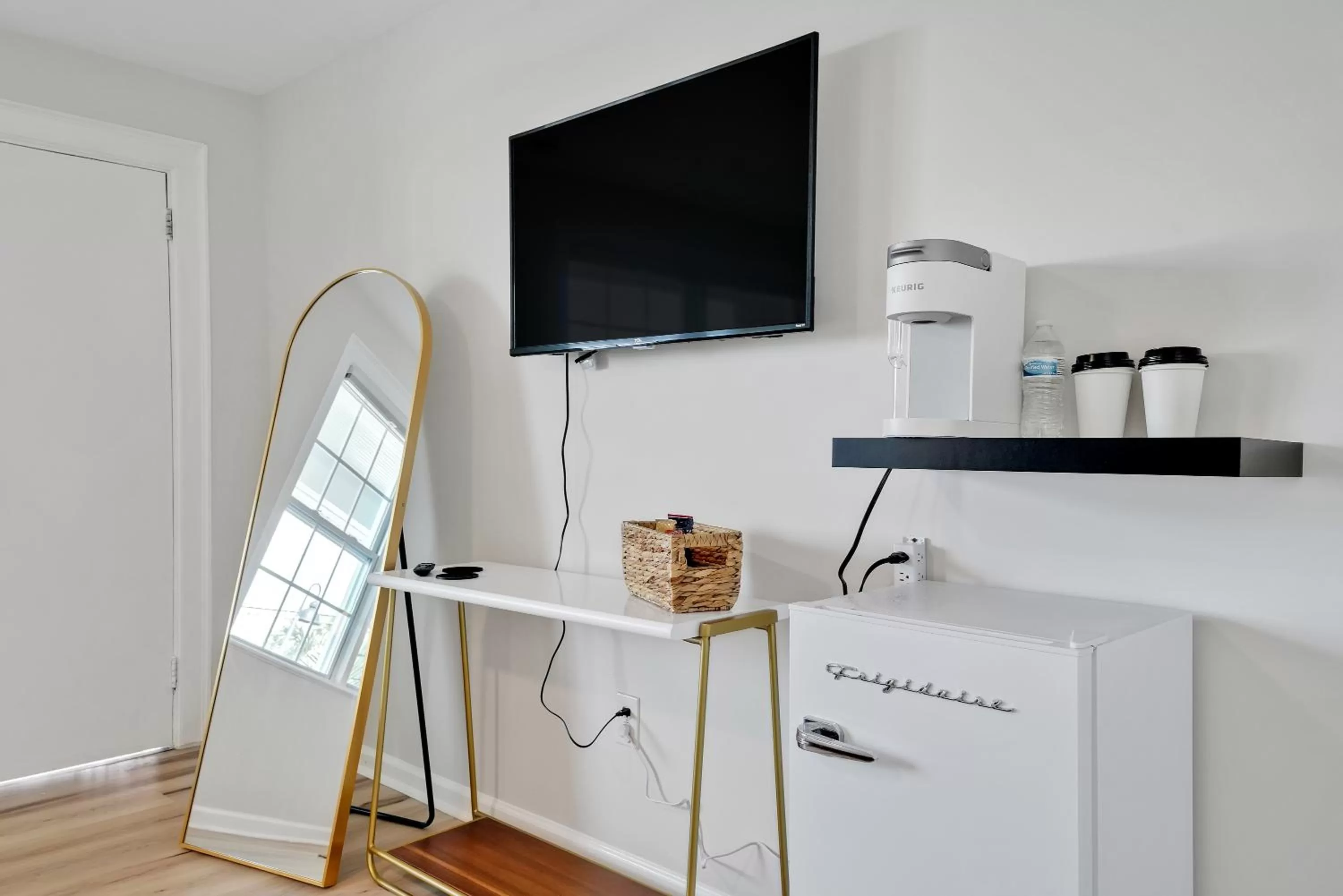 Coffee/tea facilities in The Starlite Inn