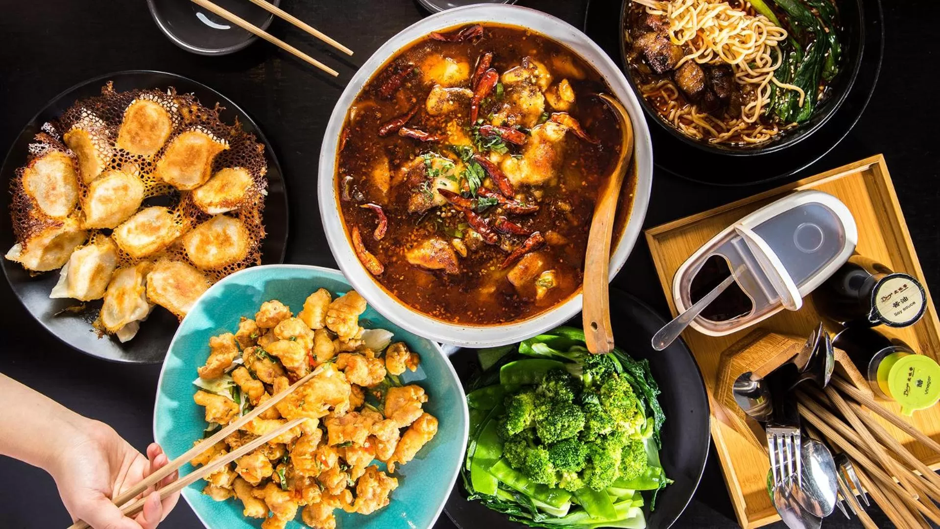 Restaurant/places to eat in Hotel Presidency Inn