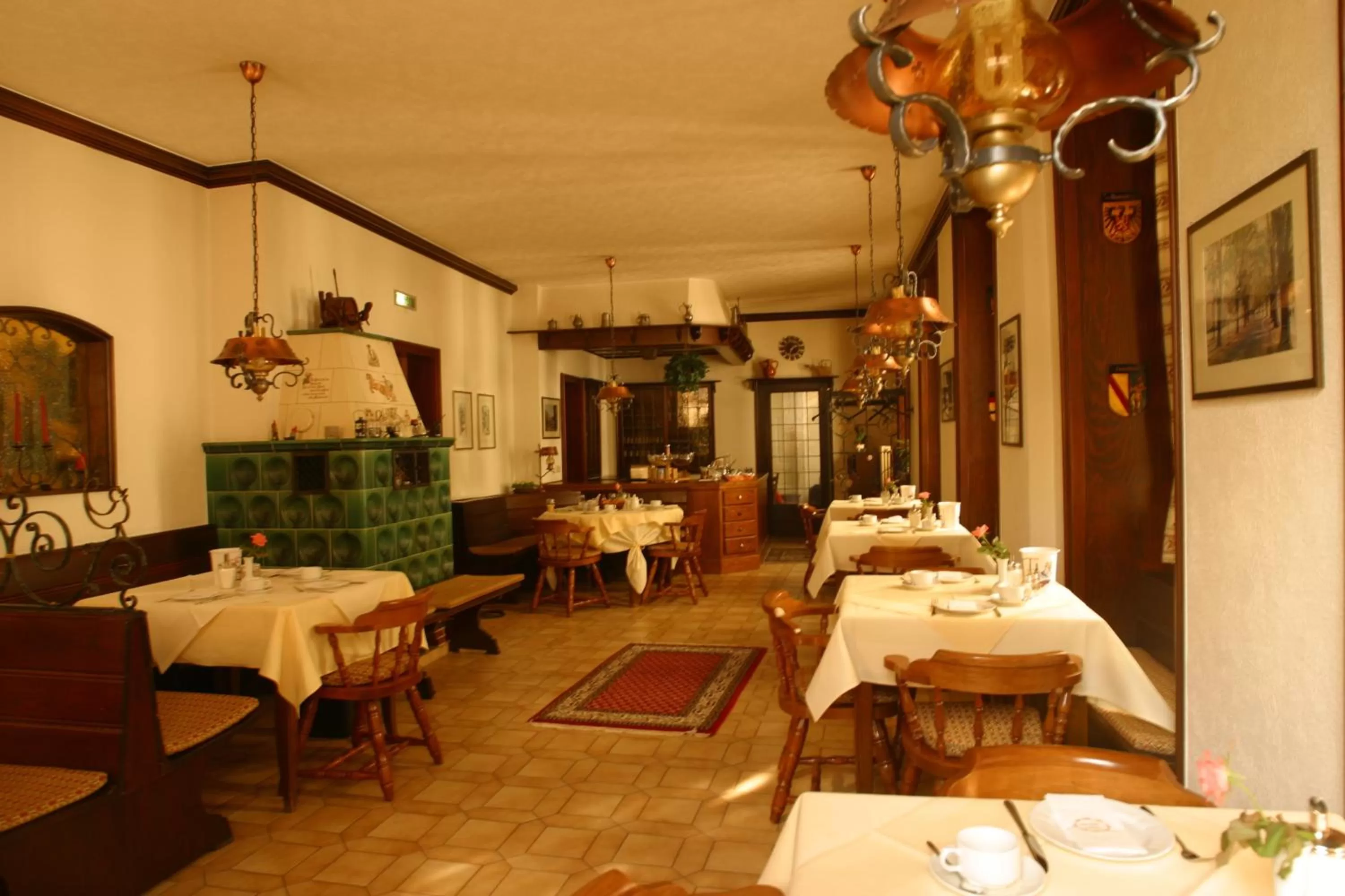 Restaurant/places to eat in Hotel Römerhof