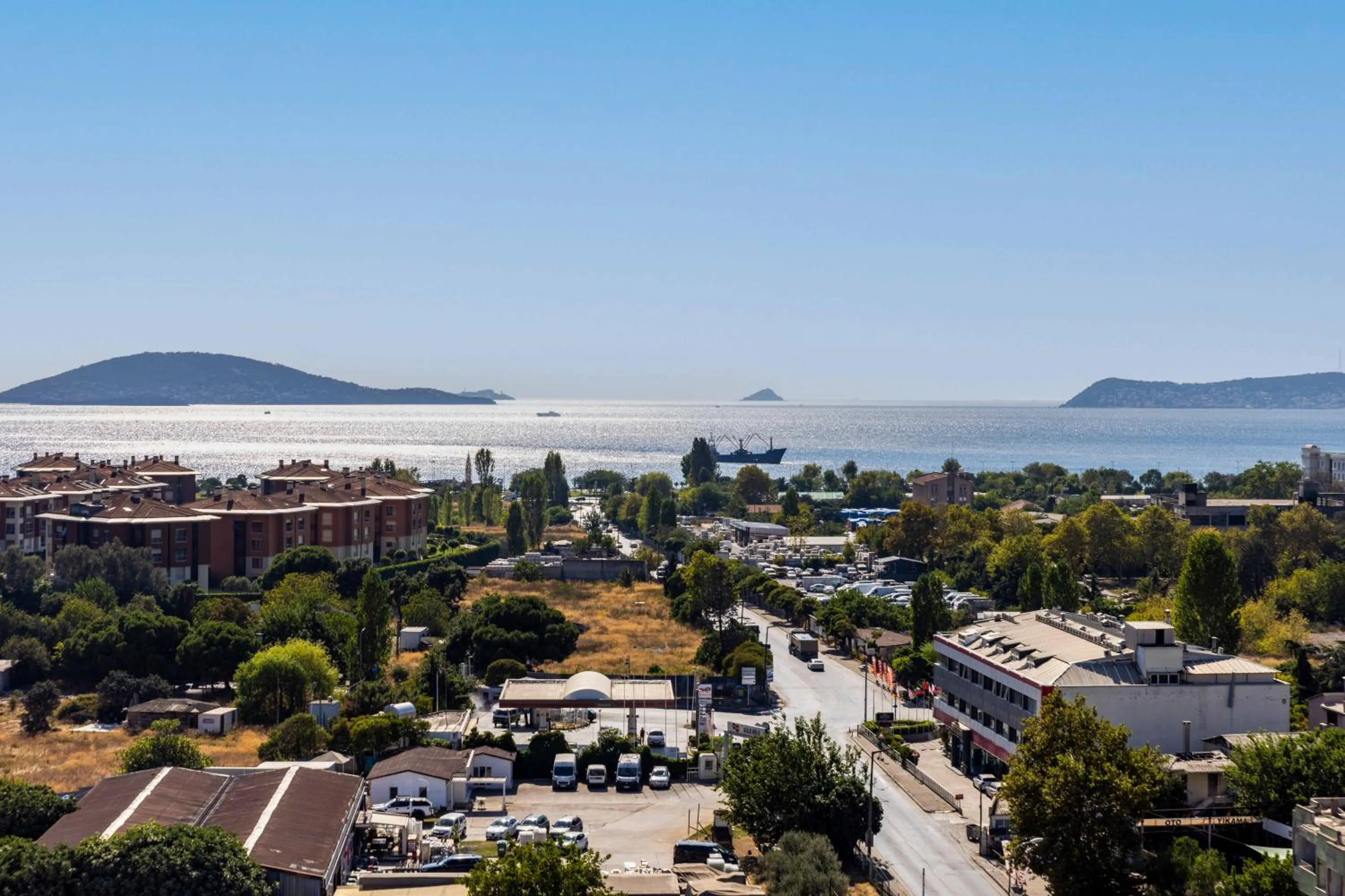 Day in Elite Hotel Dragos