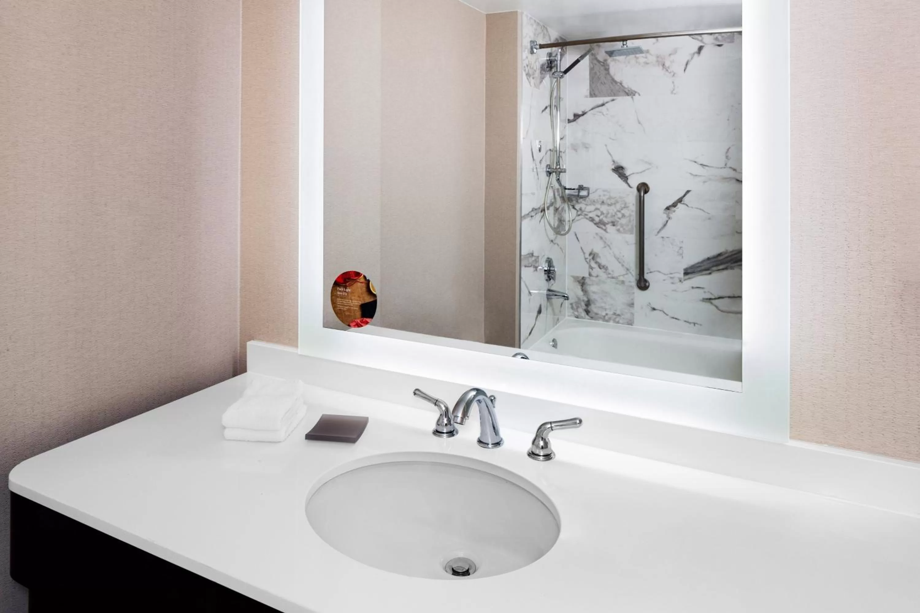 Bathroom in The Westin Savannah Harbor Golf Resort & Spa