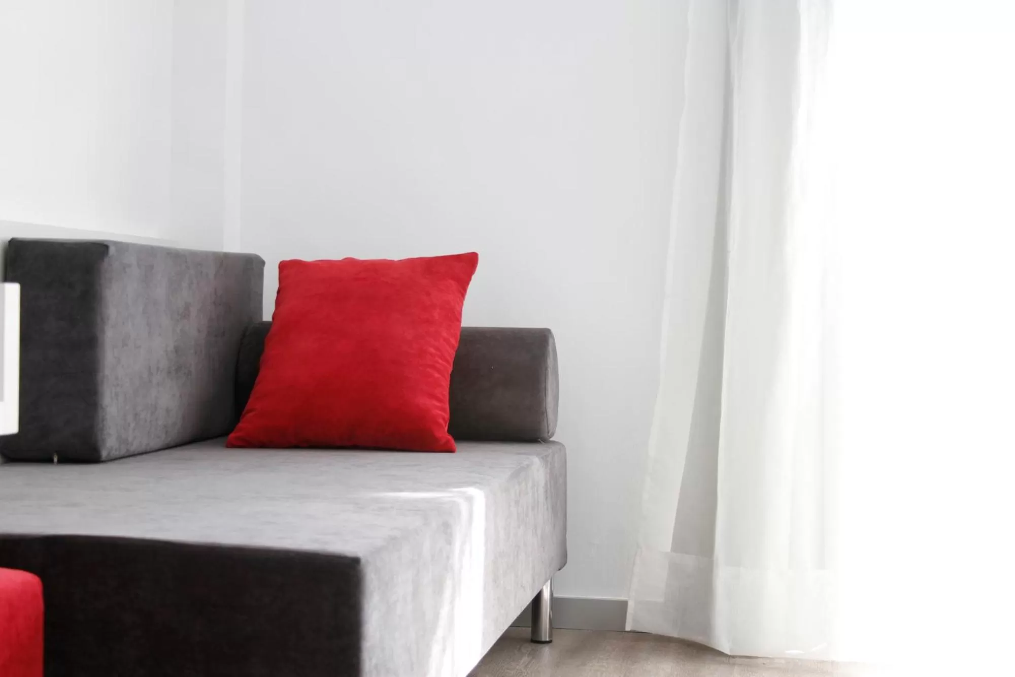 Photo of the whole room, Bed in Morlans Garden