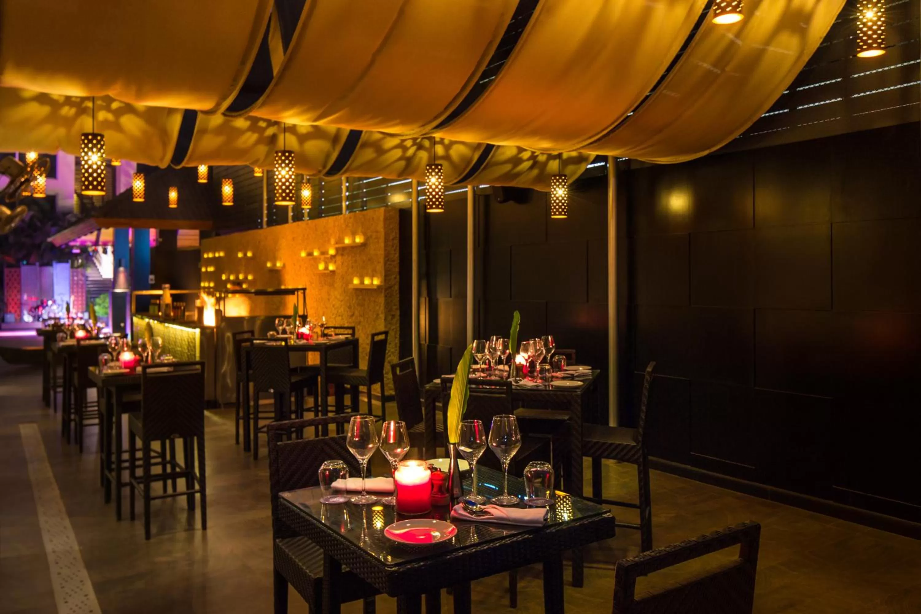 Lounge or bar in Hard Rock Hotel Goa Calangute