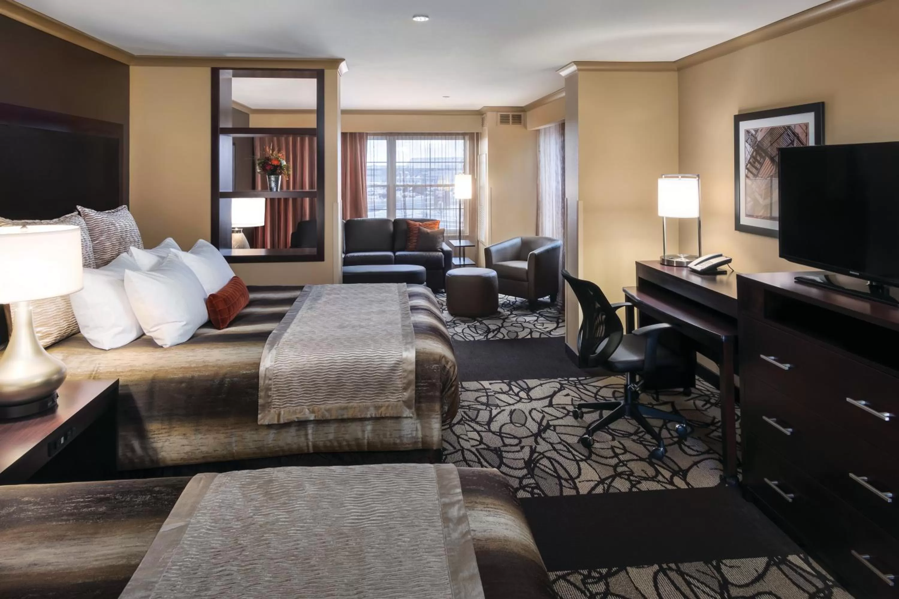 Photo of the whole room, Bed in ClubHouse Hotel & Suites Fargo