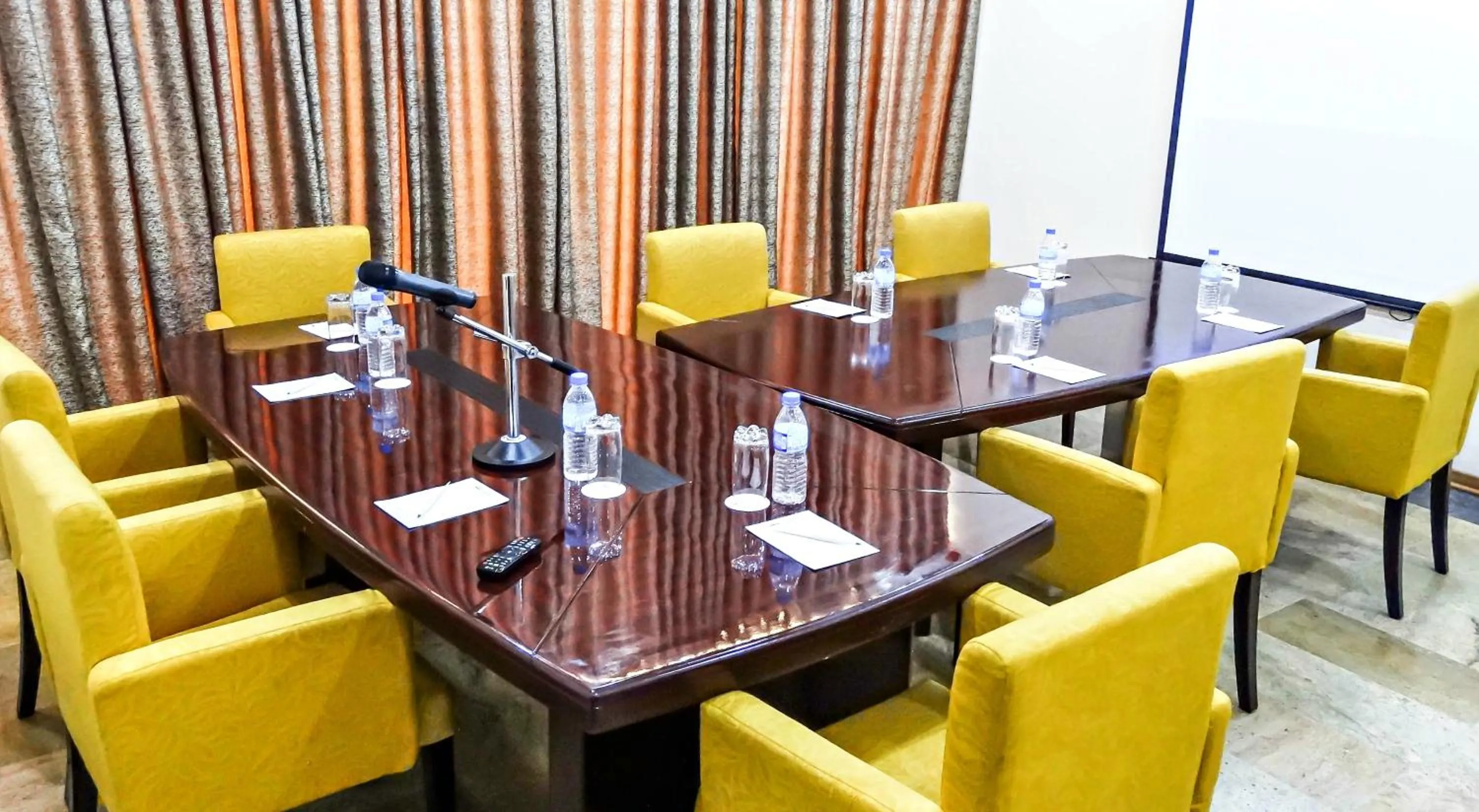 Business facilities in Swiss International Mabisel Port Harcourt
