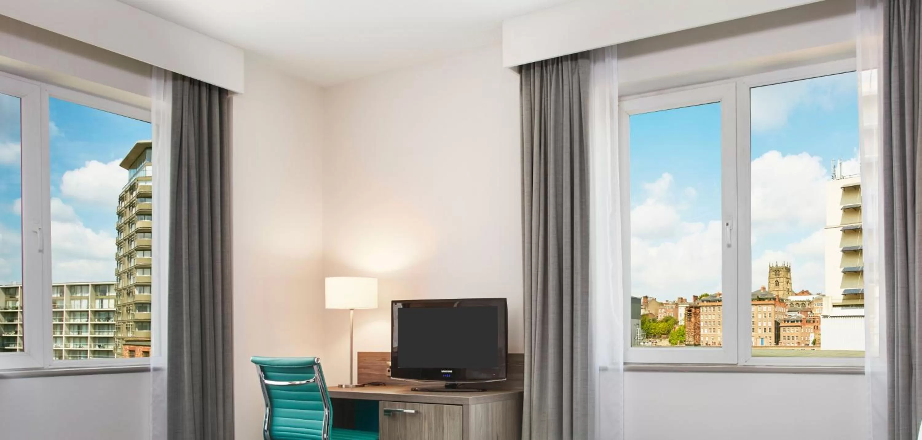 TV and multimedia in Leonardo Hotel Nottingham